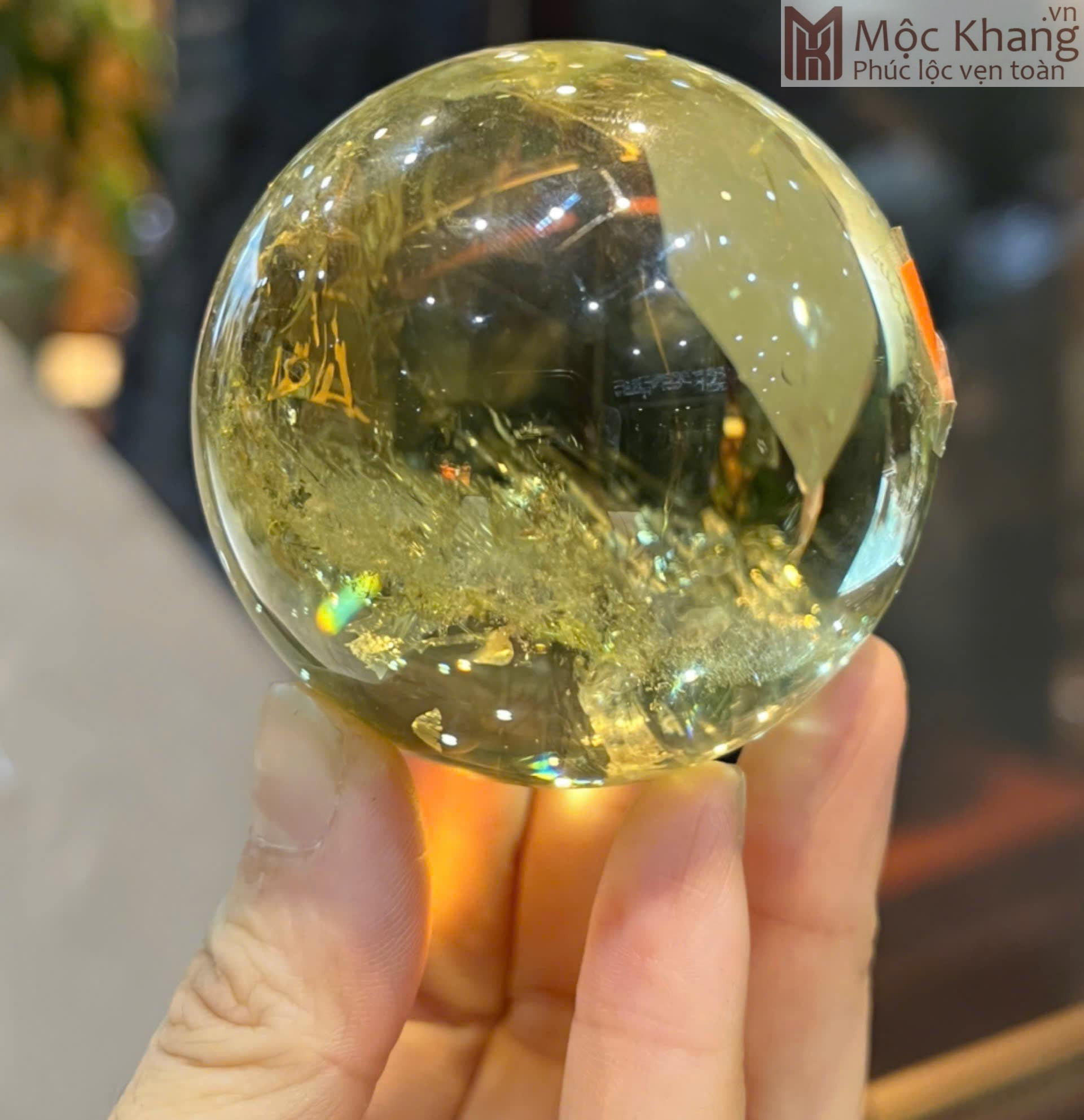 Bi-Cau-Da-Thach-Anh-Vang-Duong-Kinh-6-cm-Can-Nang-300-g-1.jpg Bi Cầu Đá Thạch Anh Vàng