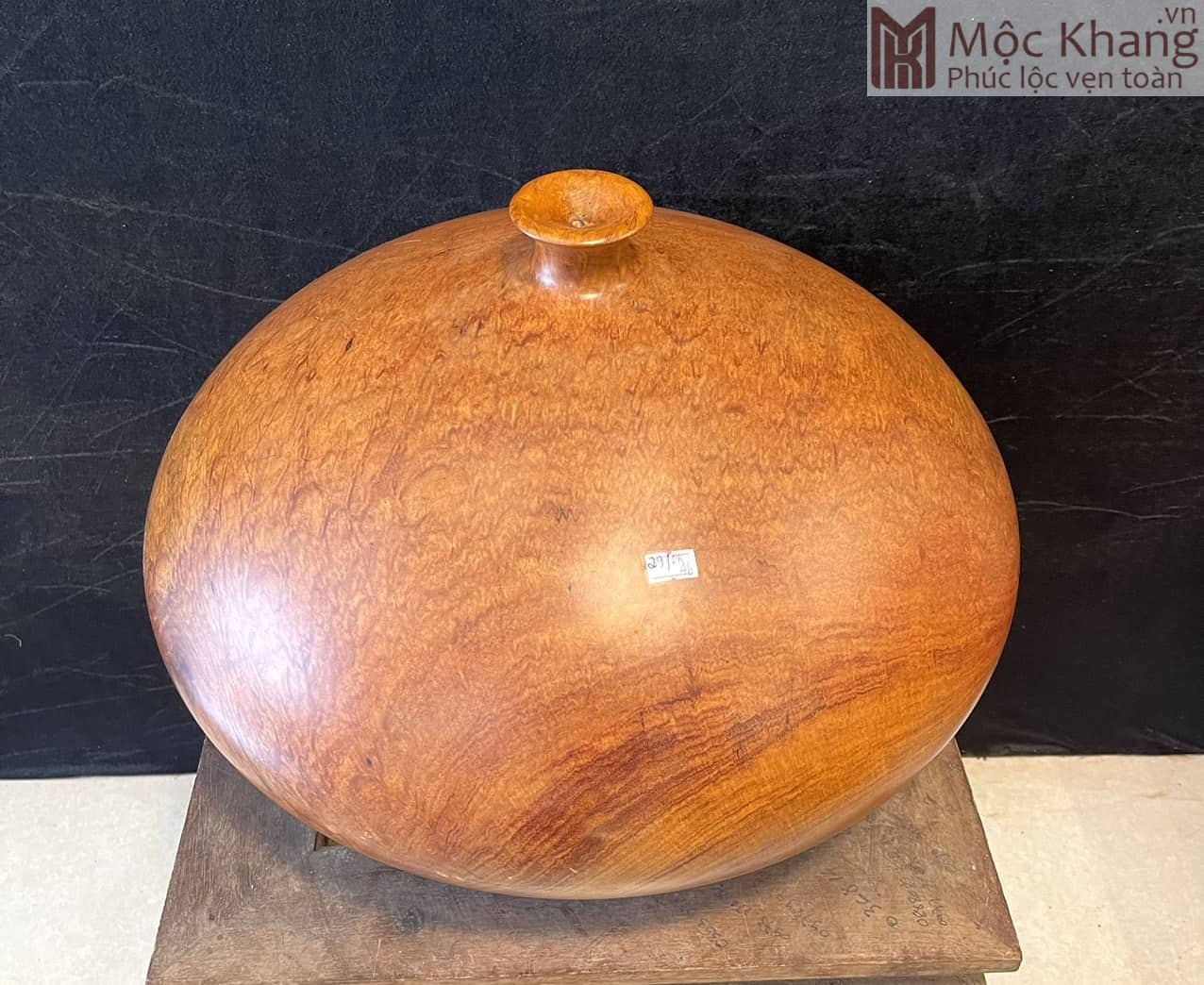 chum-phu-go-huong-cao-29-duong-kinh-45-cm-1-min.jpg Chum Phú Quý Gỗ Hương