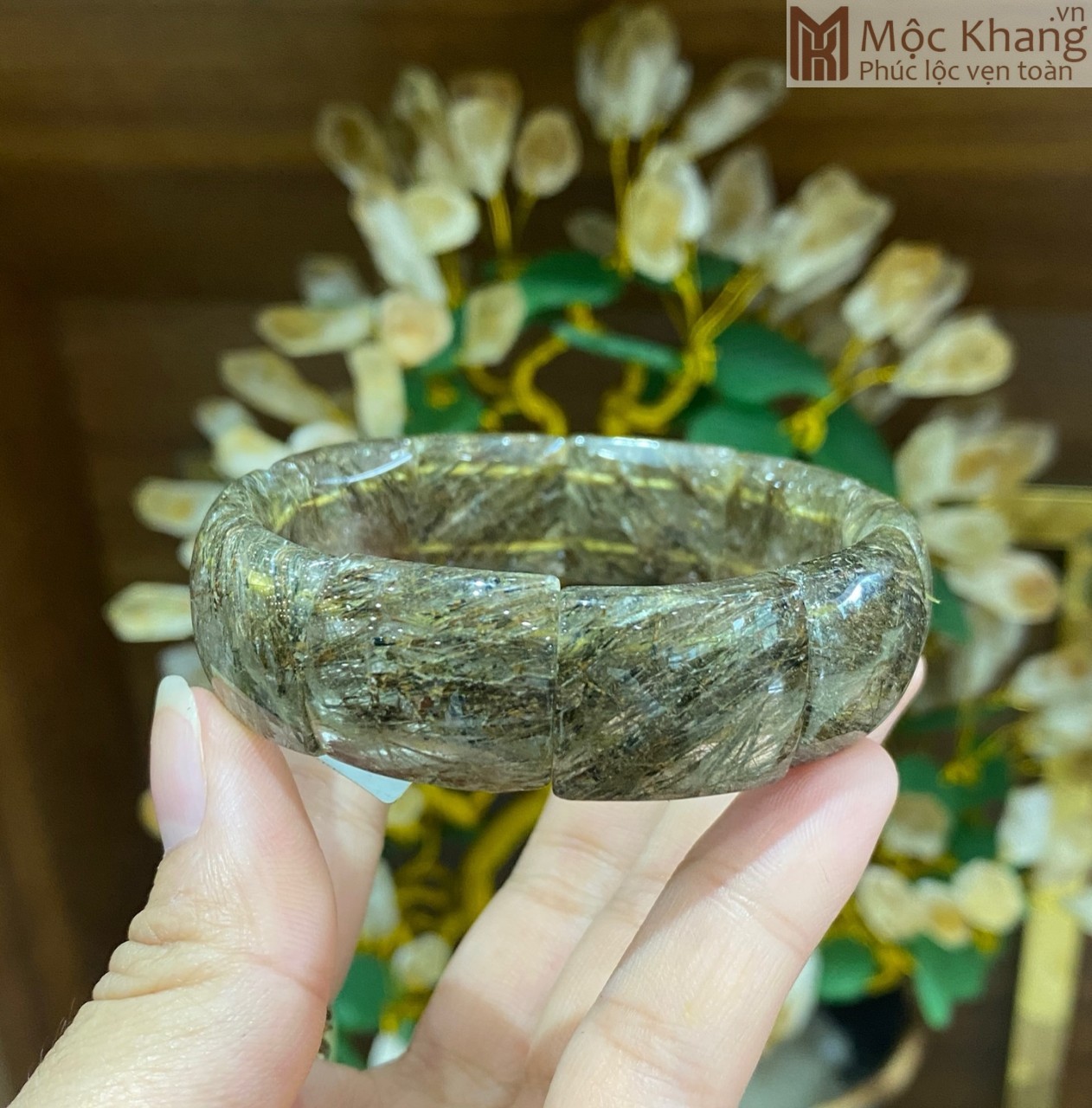vong-tay-ban-khuc-da-thach-anh-2.jpg vong tay ban khuc da thach anh 2