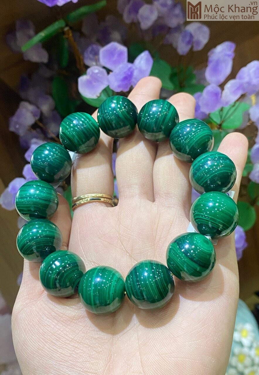 vong-tay-da-khong-tuoc-malachite-duong-kinh-18mm-1.jpg vong tay da khong tuoc malachite duong kinh 18mm 1