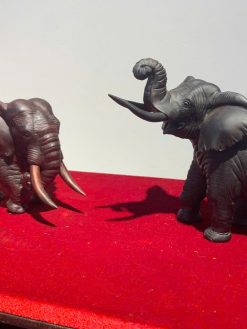 Cặp Voi Gỗ Trắc