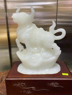 Tượng Trâu Ngọc Onyx Trắng