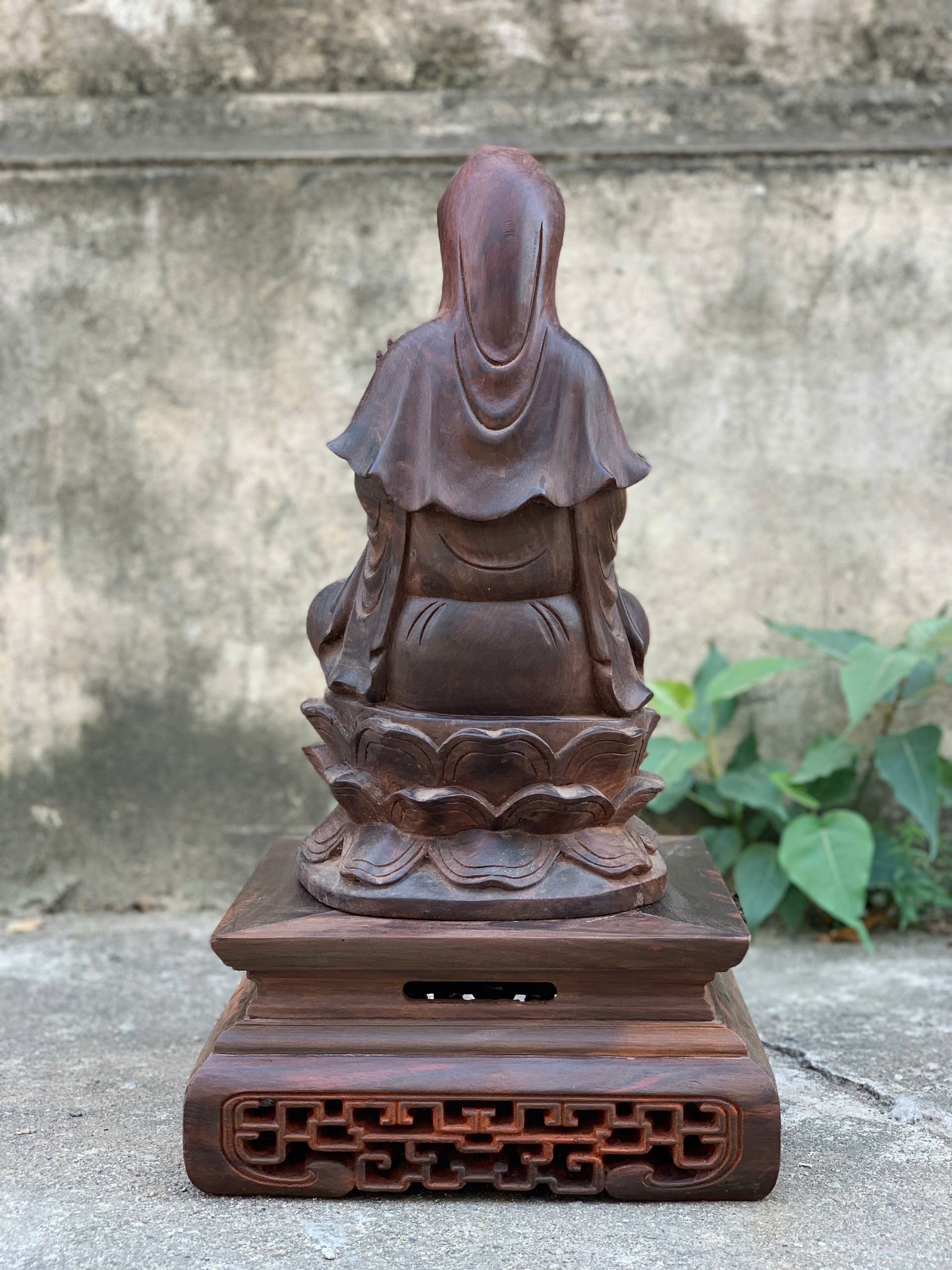 tuong-phat-quan-am-go-trac-cao-30-ngang-15-sau-12cm (5) tuong phat quan am go trac cao 30 ngang 15 sau 12cm 5