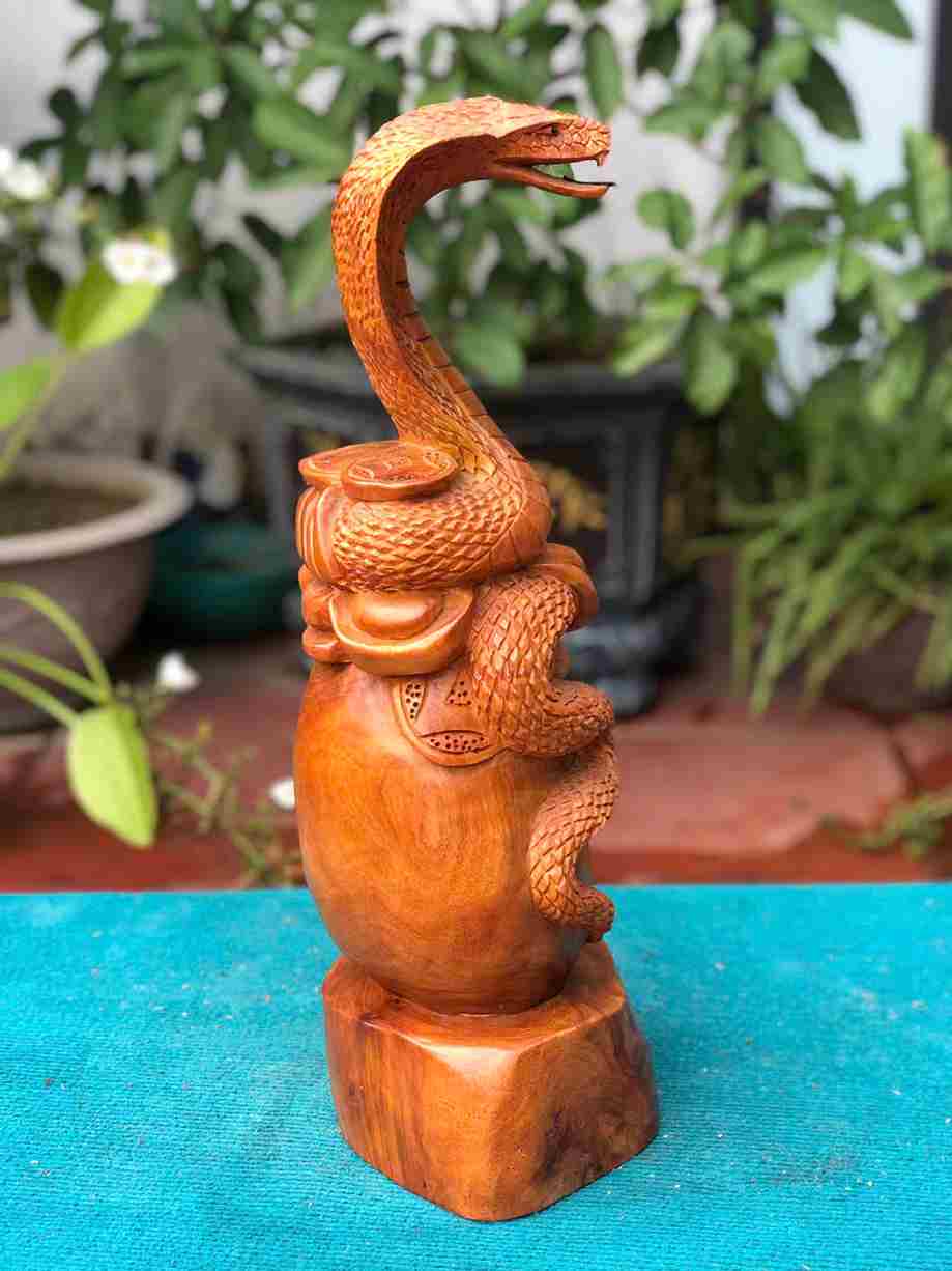 tuong-ran-phong-thuy-go-huong-cao-52-ngang-21-sau-17-cm (4)_3_11zon