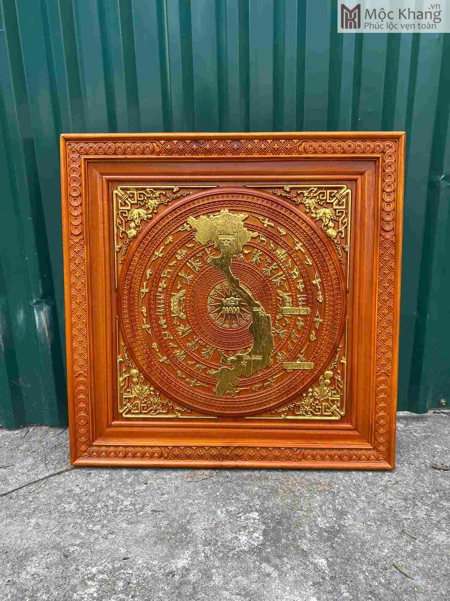 tranh-trong-dong-go-huong-cao-61-ngang-61-sau-3cm (1)_1_11zon Tranh Trống Đồng Gỗ Hương