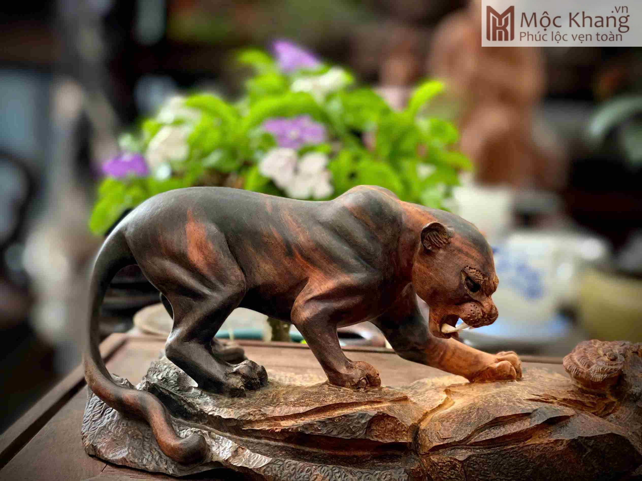 tuong-bao-san-moi-go-trac-cao-11-ngang-27-sau-11-cm (4)_4_11zon Tượng Báo Săn Mồi Gỗ Trắc