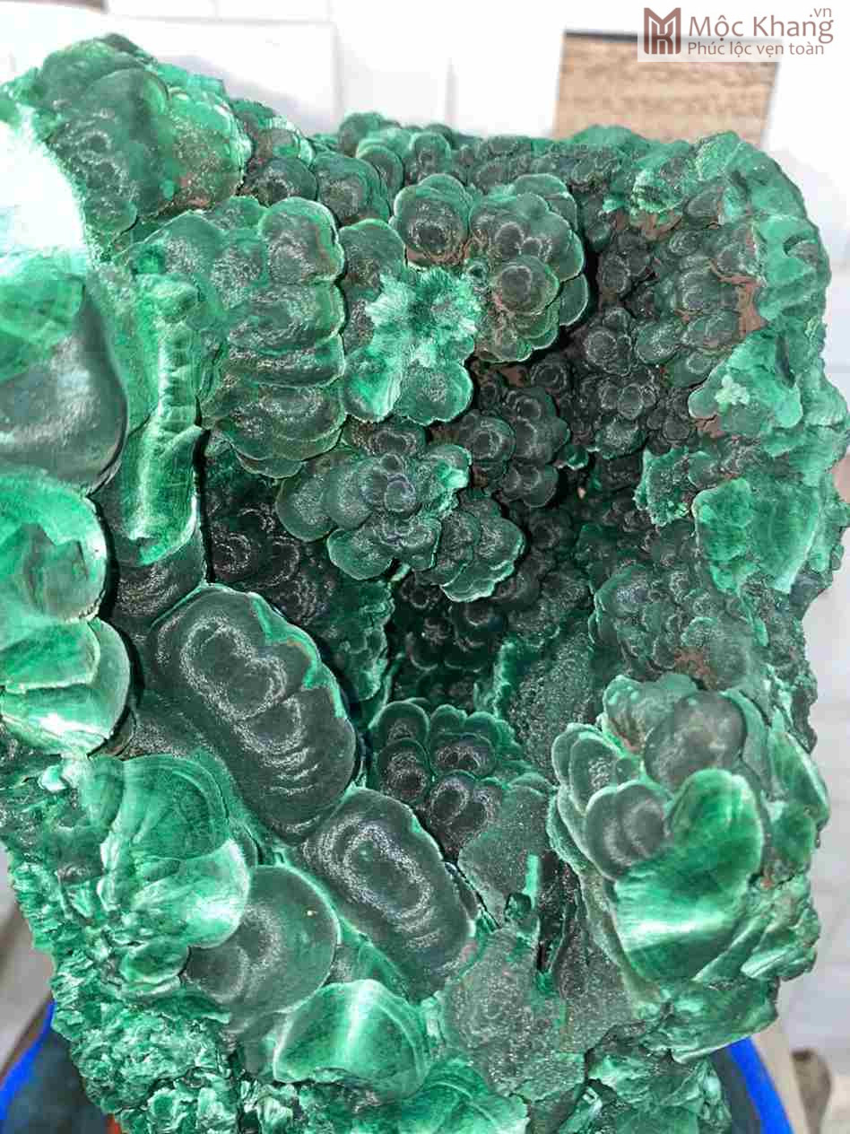 tinh-the-da-khong-tuoc-malachite-cao-31-cm-can-nang-8-kg (2)_2_11zon