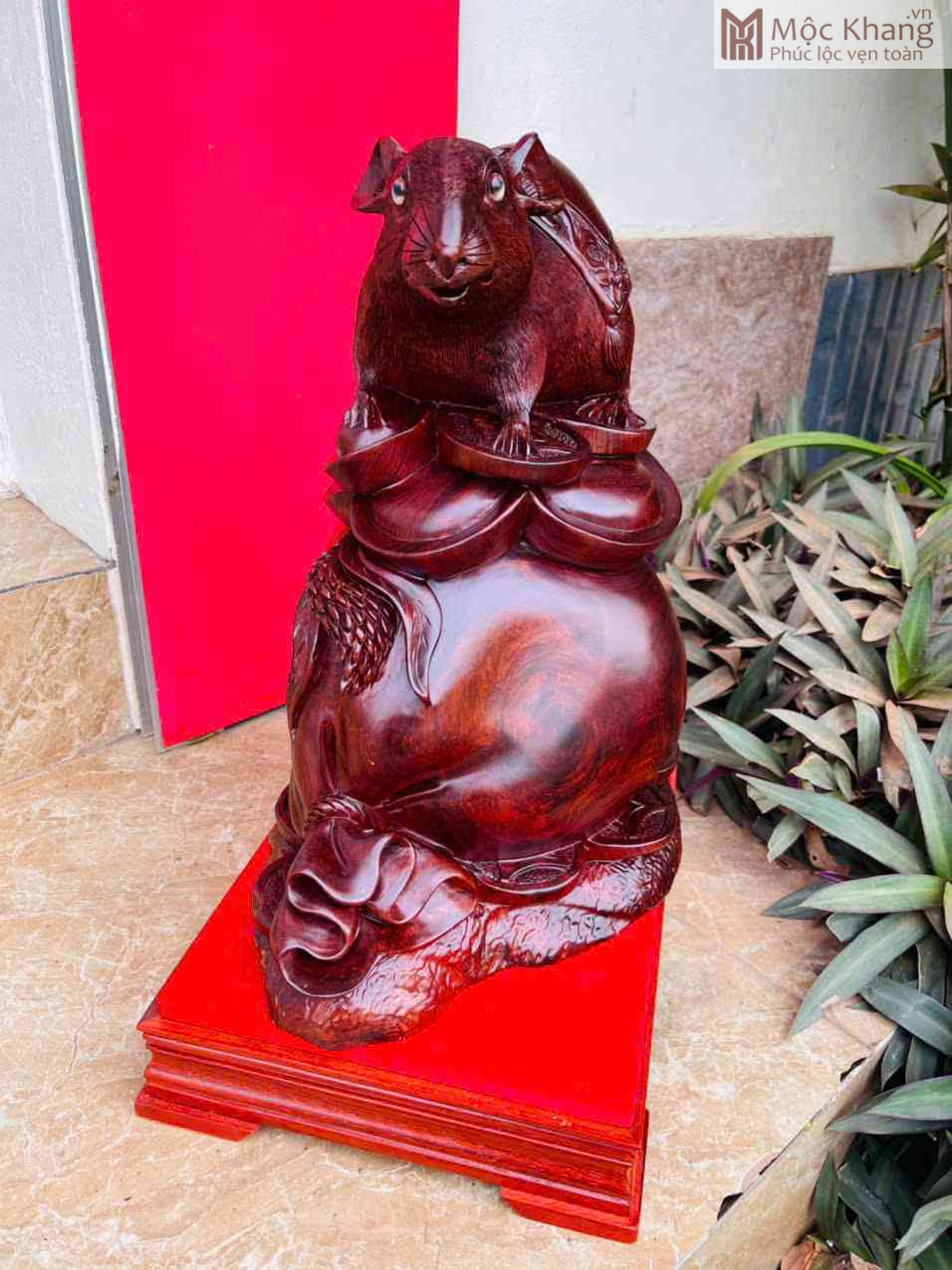 tuong-chuot-go-cam-cao-42-ngang-36-sau-28cm (1)_1_11zon