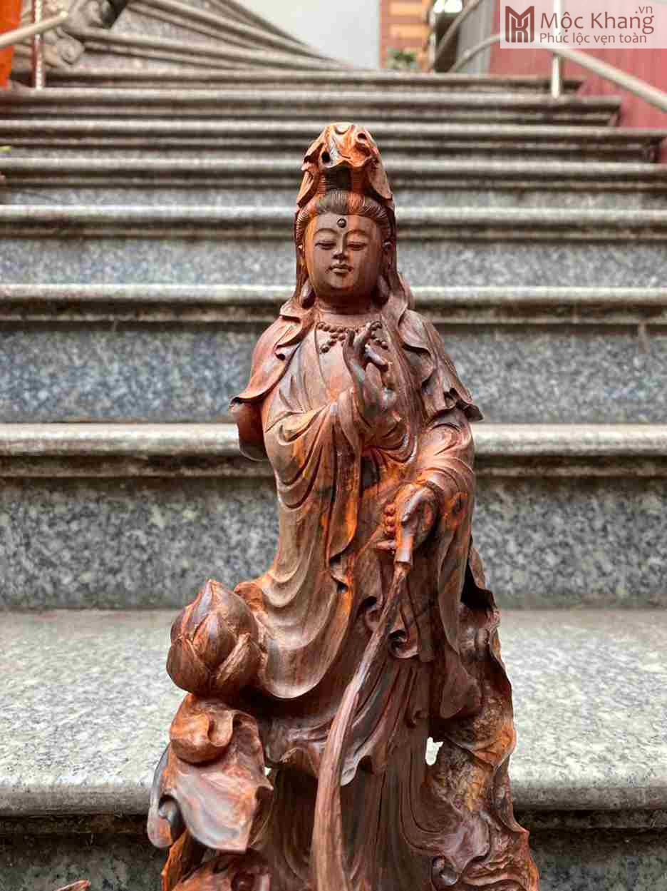 Tượng Phật Quan Thế Âm Bồ Tát Gỗ Trắc Cao 43 Ngang 39 Sâu 16 (cm) (2)_2 Tượng Phật Quan Thế Âm Bồ Tát Gỗ Trắc