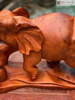 Tượng Voi Phong Thủy Gỗ Hương