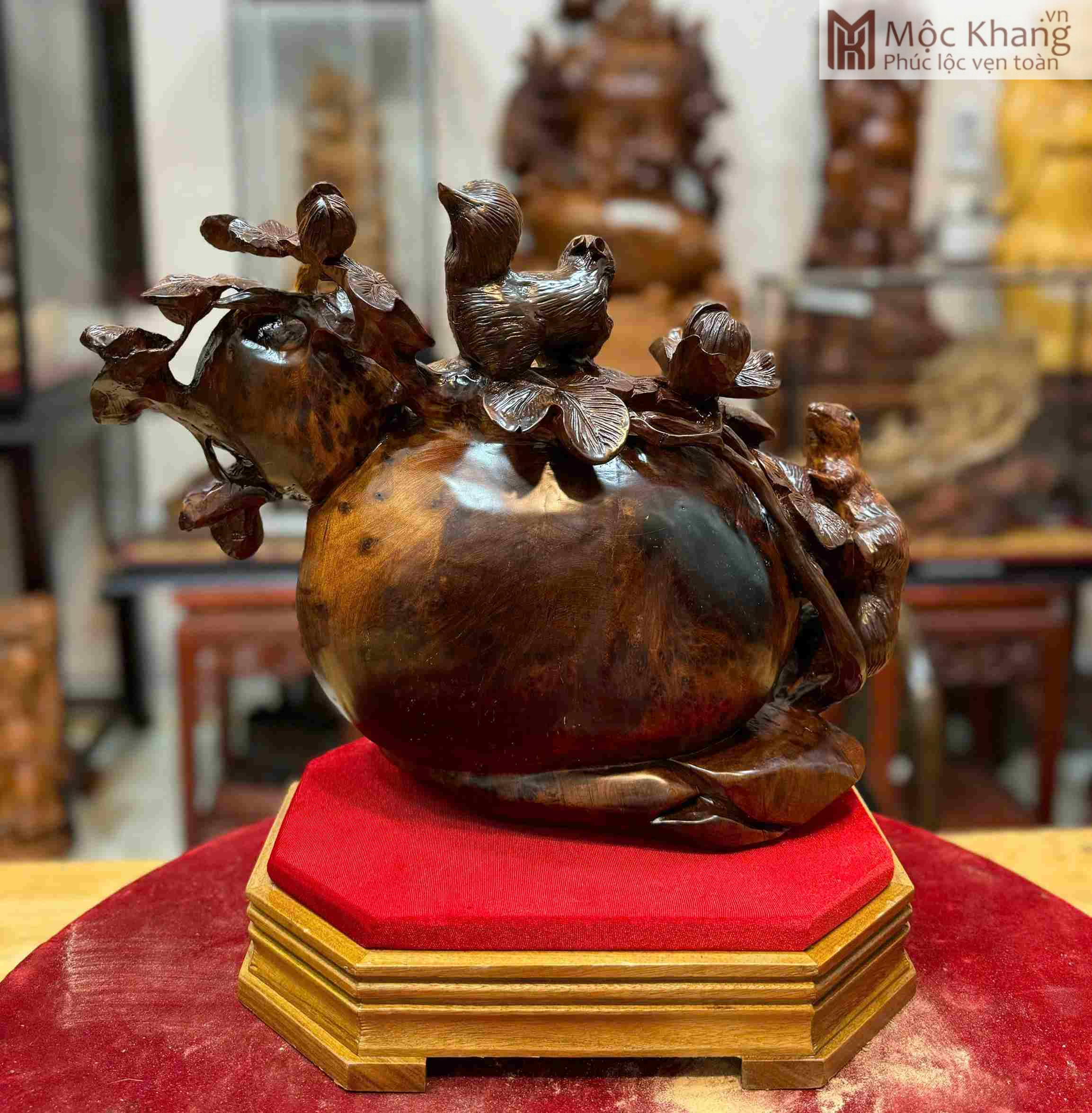 Bình Bầu Sóc Phú Quý Gỗ Nu Ngọc Am Cao 36 Ngang 28 Sâu 17 (cm) (3)_3 Binh Bau Soc Phu Quy Go Nu Ngoc Am Cao 36 Ngang 28 Sau 17 cm 3 3