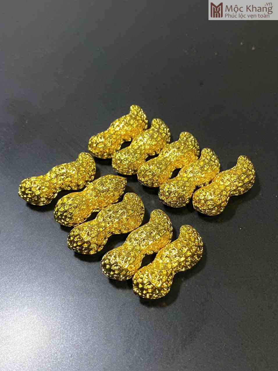 Hạt Đậu Thần Dát Vàng Ngang 3 (cm) (3)_3 Hat Dau Than Dat Vang Ngang 3 cm 3 3