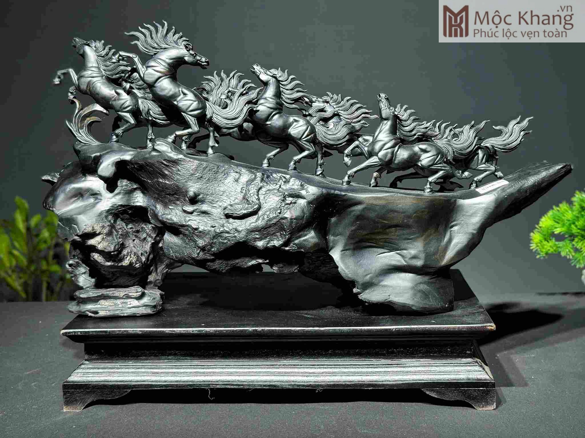 Tượng Bát Mã Truy Phong Gỗ Mun Sừng Cao 35 Ngang 63 Sâu 22 (cm) (3)_3 Tuong Bat Ma Truy Phong Go Mun Sung Cao 35 Ngang 63 Sau 22 cm 3 3