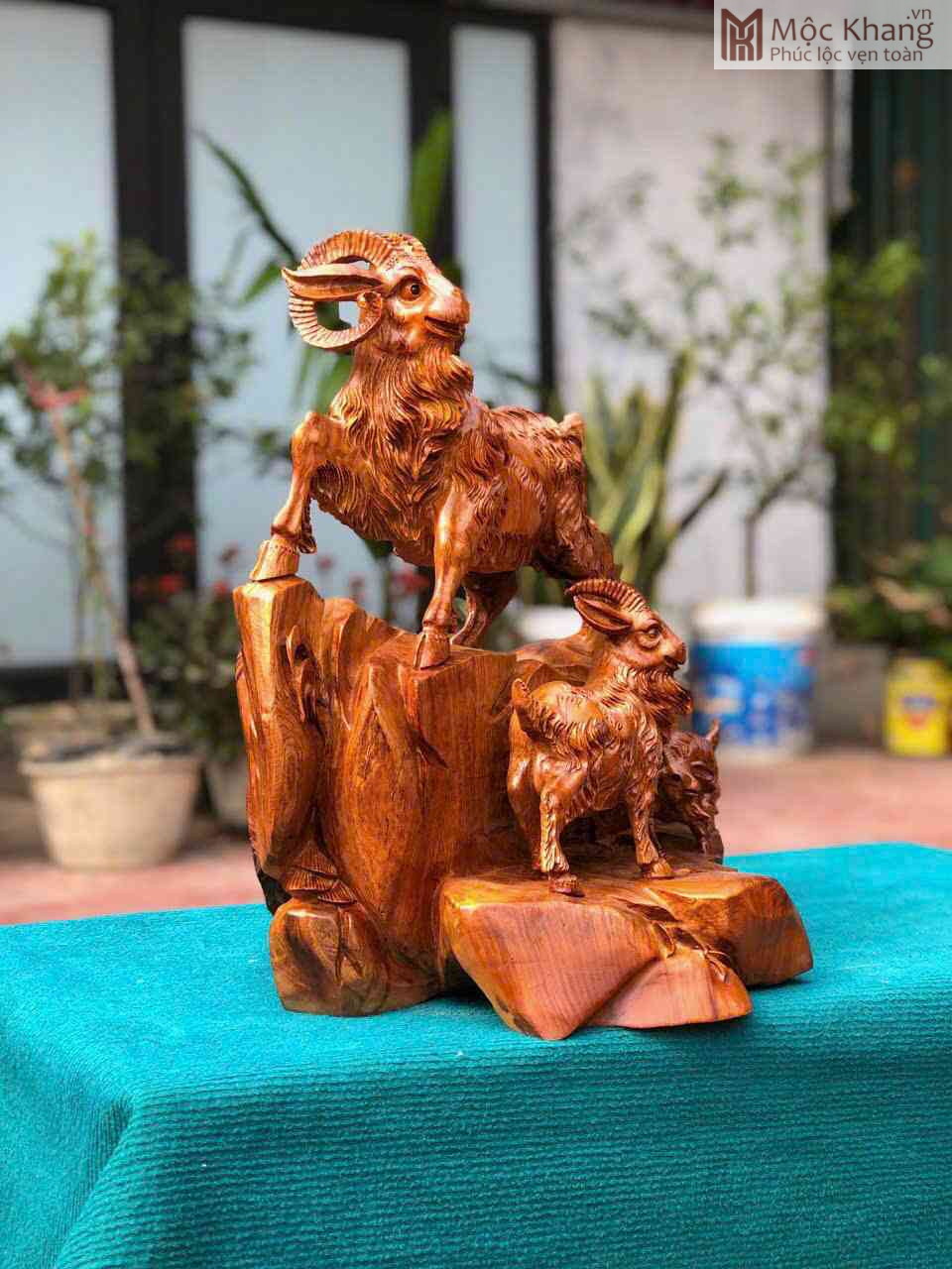 Tượng Dê Gỗ Hương Cao 48 Ngang 48 Sâu 31 (cm) (3)_3 Tuong De Go Huong Cao 48 Ngang 48 Sau 31 cm 3 3