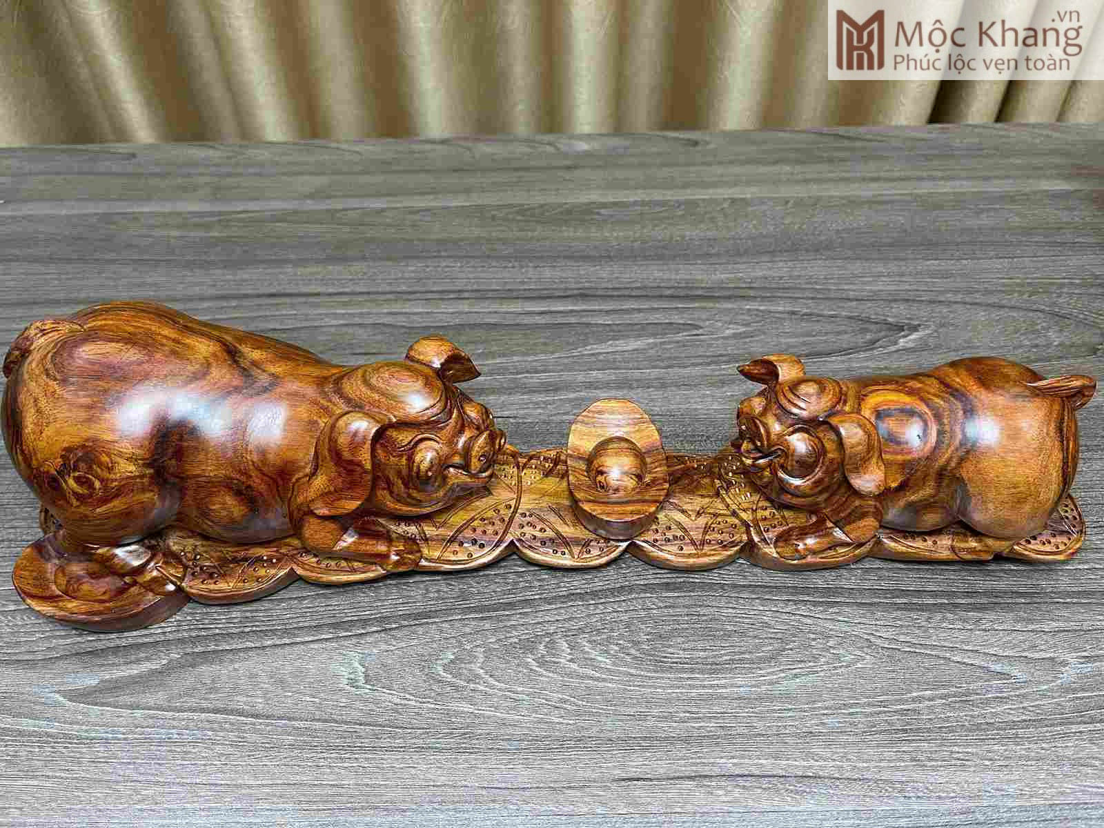 Tượng Heo Mẫu Tử Gỗ Sưa Cao 13 Ngang 46 Sâu 13 (cm) (1)_1 Tuong Heo Mau Tu Go Sua Cao 13 Ngang 46 Sau 13 cm 1 1