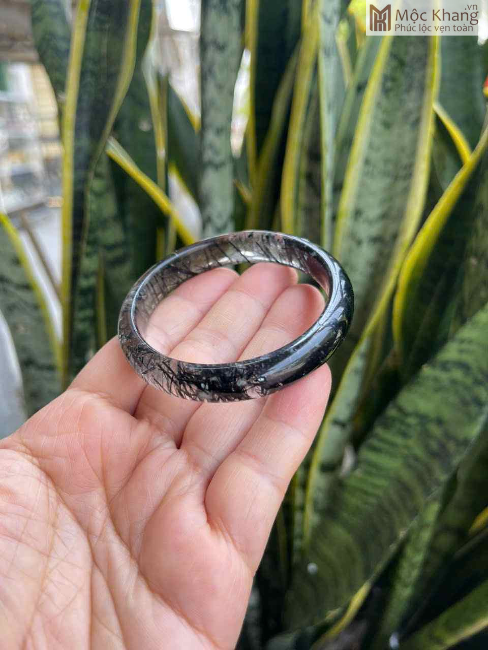 Vòng Tay Đá Thạch Anh Tóc Đen Ni 52 (mm) (2)_2 Vong Tay Da Thach Anh Toc Den Ni 52 mm 2 2