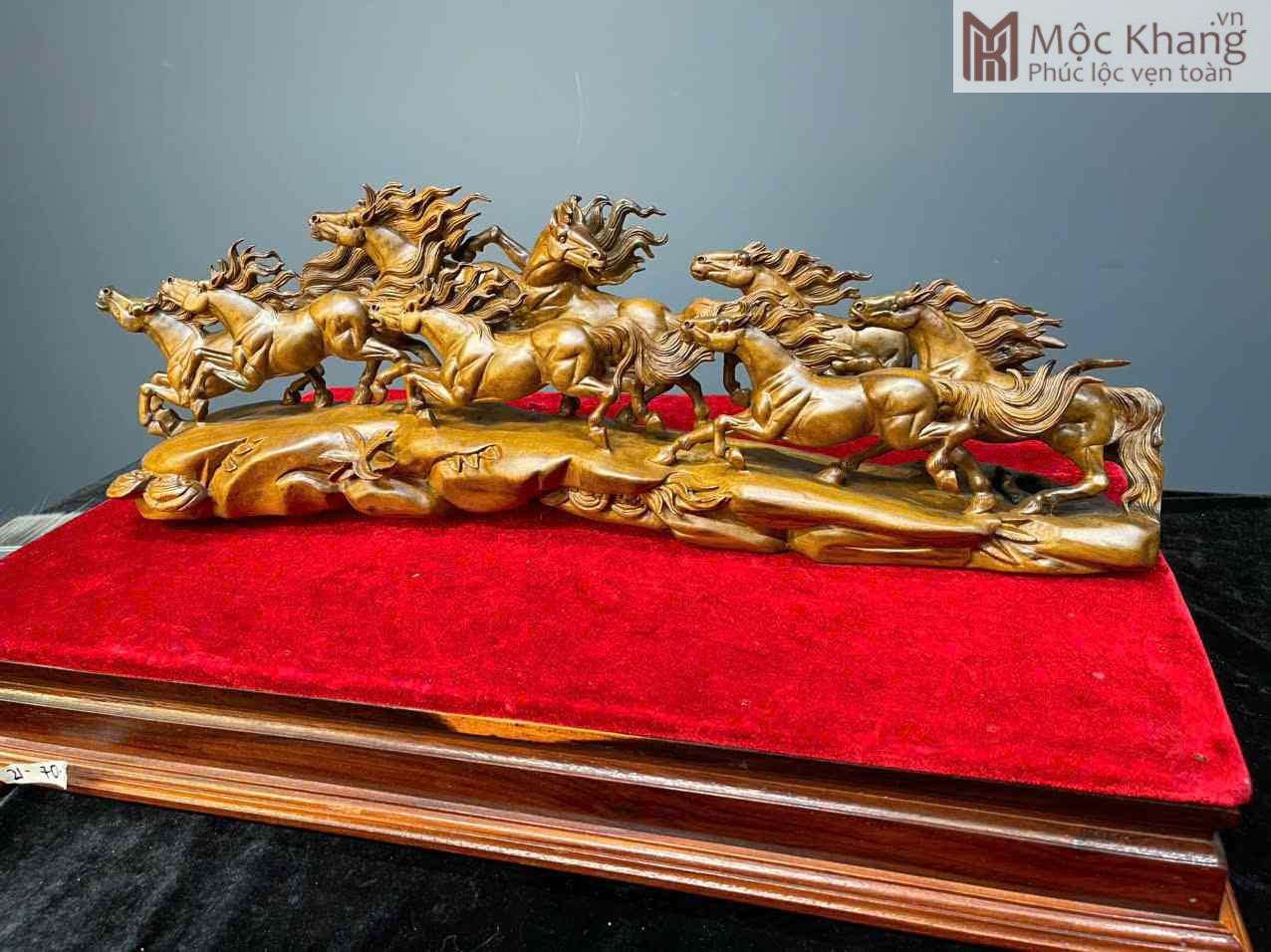 Tượng Mã Đáo Thành Công Gỗ Bách Xanh Cao 22 Ngang 70 Sâu 13 (cm) (2)_2 Tượng Mã Đáo Thành Công Gỗ Bách Xanh