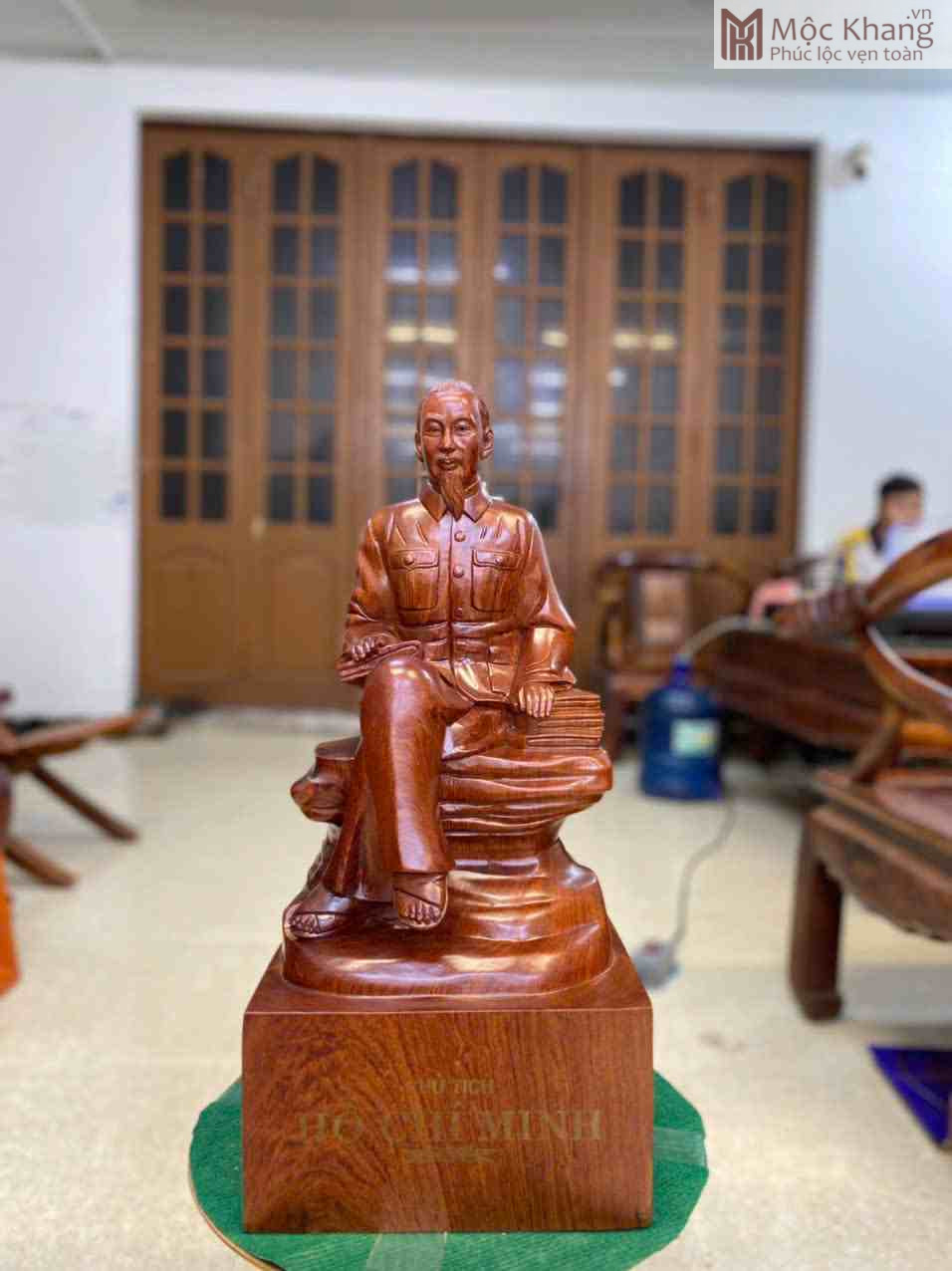 tuong-bac-ho-cao-60-ngang-27-sau-23-5-cm (1)_1_11zon Tượng Bác Hồ Gỗ Hương