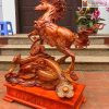 tuong ngua go huong cao 92 ngang 70 sau 32cm 2 2 11zon