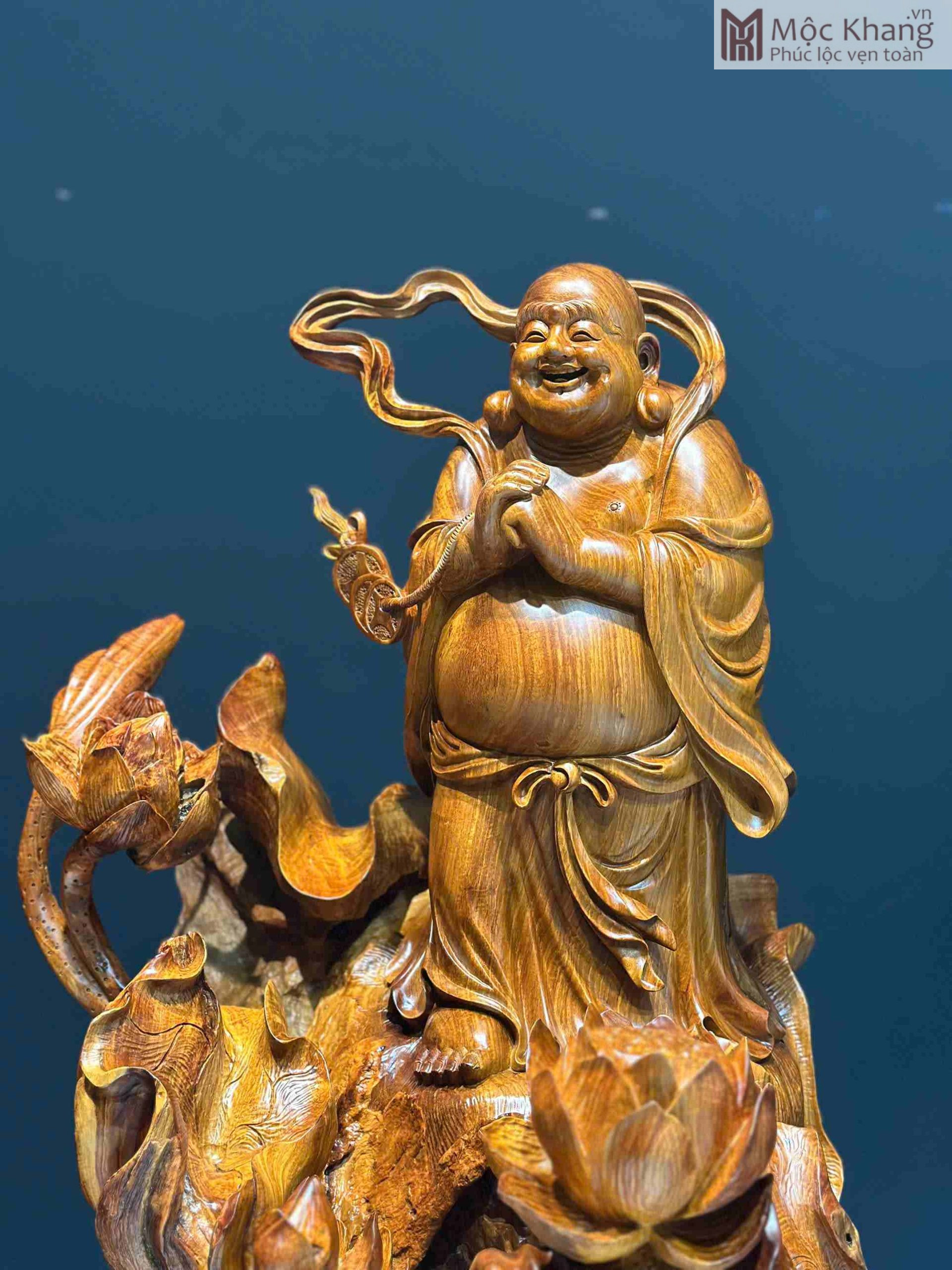 tuong-phat-di-lac-chuc-phuc-go-huong-cao-90-ngang-70-sau-58-cm (3) tuong phat di lac chuc phuc go huong cao 90 ngang 70 sau 58 cm 3 scaled