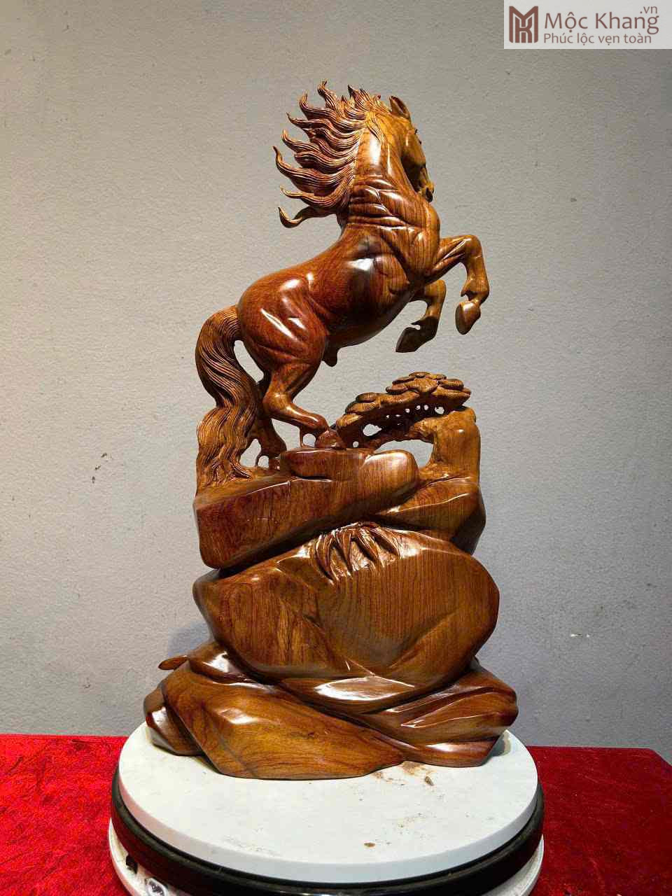 Tượng Ngựa Phong Thủy (Nhất Mã Phi Thiên) Gỗ Hương tuong phat di lac go trac cao 10 ngang 30 sau 16 cm 1 1 11zon