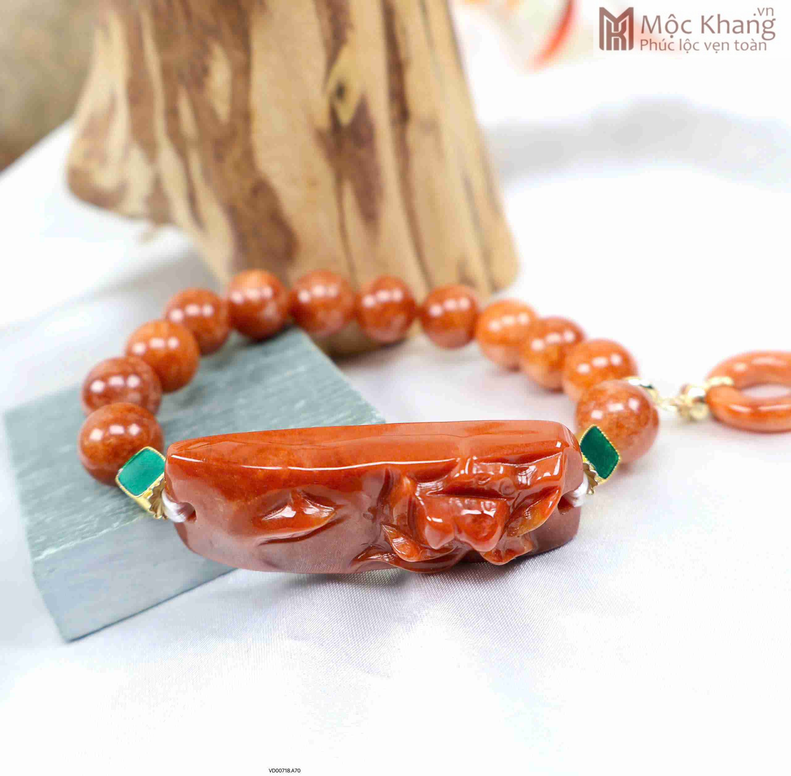 vong-yen-ngua-cam-thach-huyet-duong-kinh-8-mm (2)_2_11zon vong yen ngua cam thach huyet duong kinh 8 mm 2 2 11zon