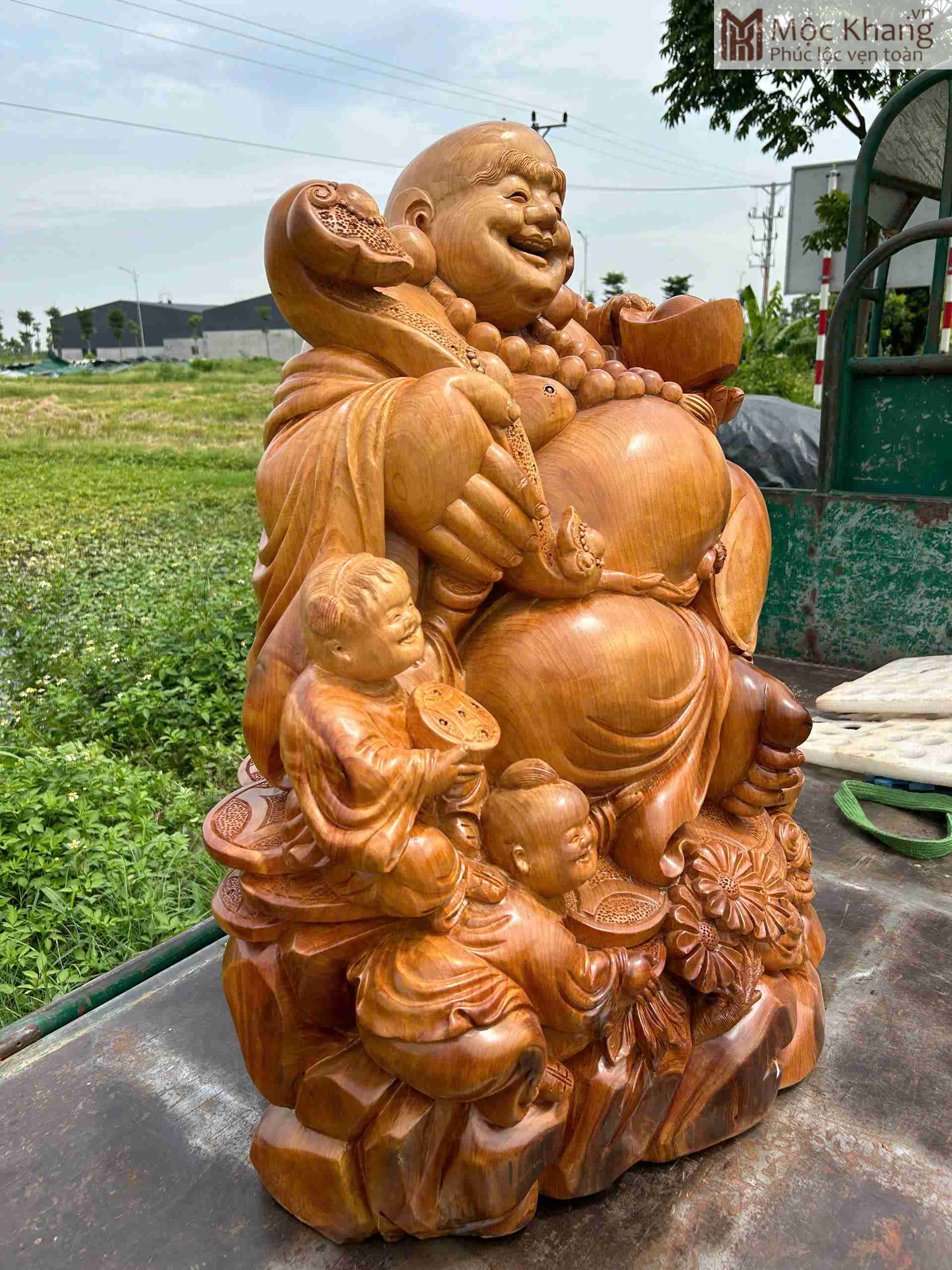 tuong-phat-di-lac-go-ngoc-am-cao-86-ngang-75-sau-52cm (4)_4_11zon tuong phat di lac go ngoc am cao 86 ngang 75 sau 52cm 4 4 11zon