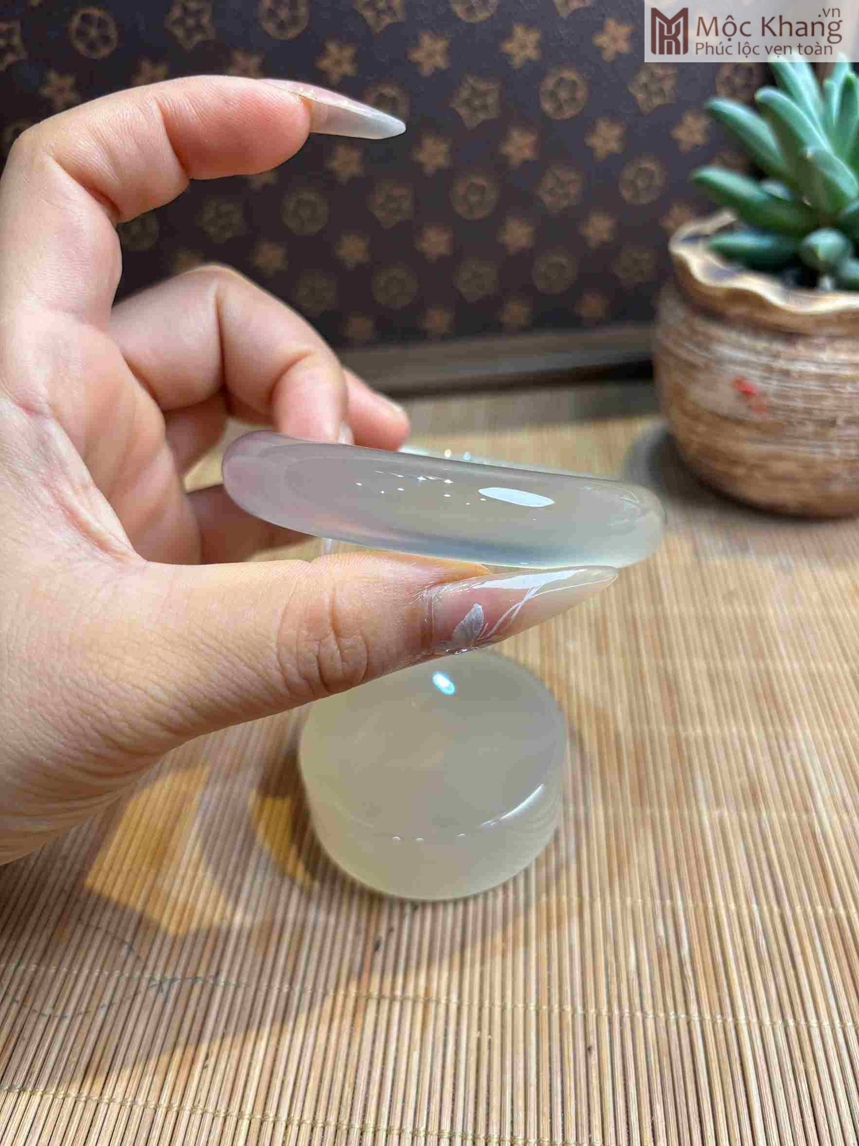 Vòng Bản Bạch Nguyệt Quang Chất Băng Thuỷ Tinh Ni 57 (mm) Vòng Bản Bạch Nguyệt Quang