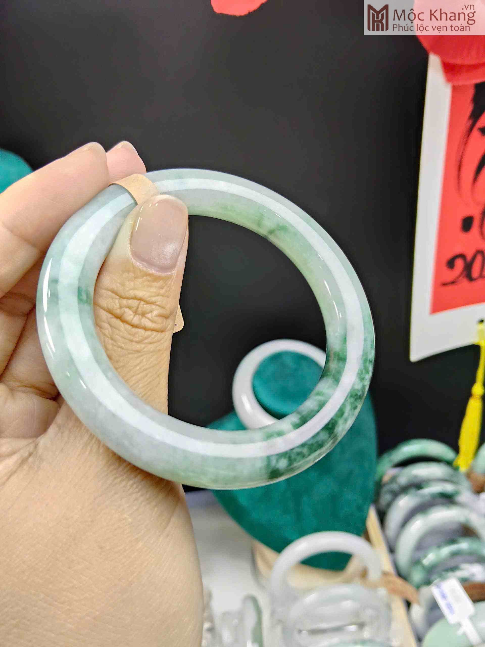 vong-tay-ngoc-cam-thach-ni-52-6-ban-10-5-mm (3)_3_11zon vong tay ngoc cam thach ni 52 6 ban 10 5 mm 3 3 11zon