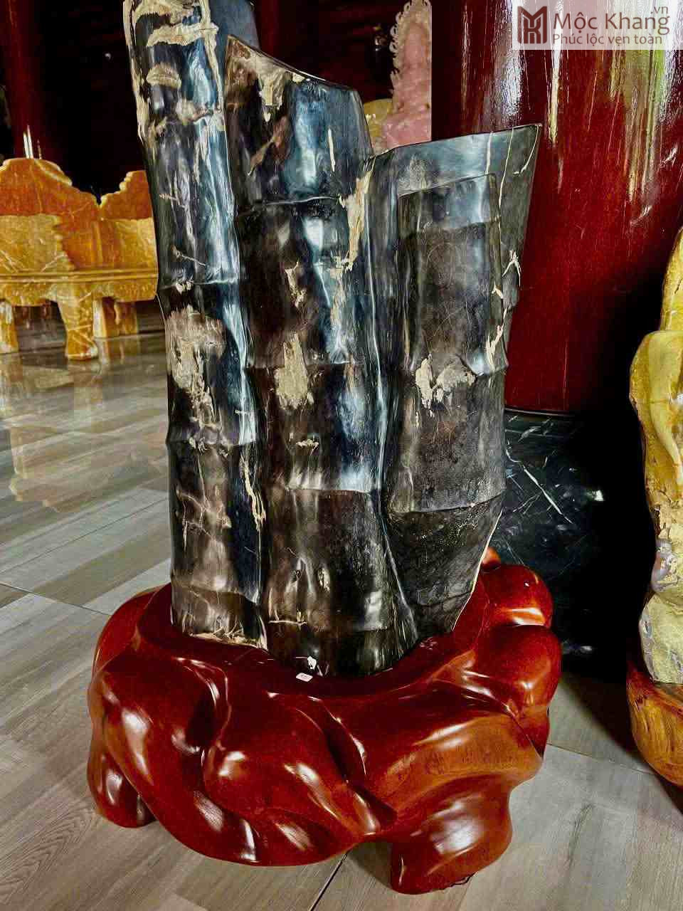 Bụi Trúc Hóa Thạch (4)_4 Bụi Trúc Hóa Thạch