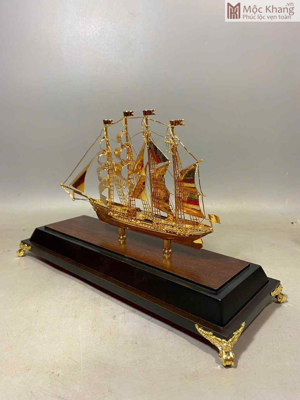 Thuận Buồm Xuôi Gió Phủ Vàng 24K (6)_6 Thuan Buom Xuoi Gio Phu Vang 24K 6 6