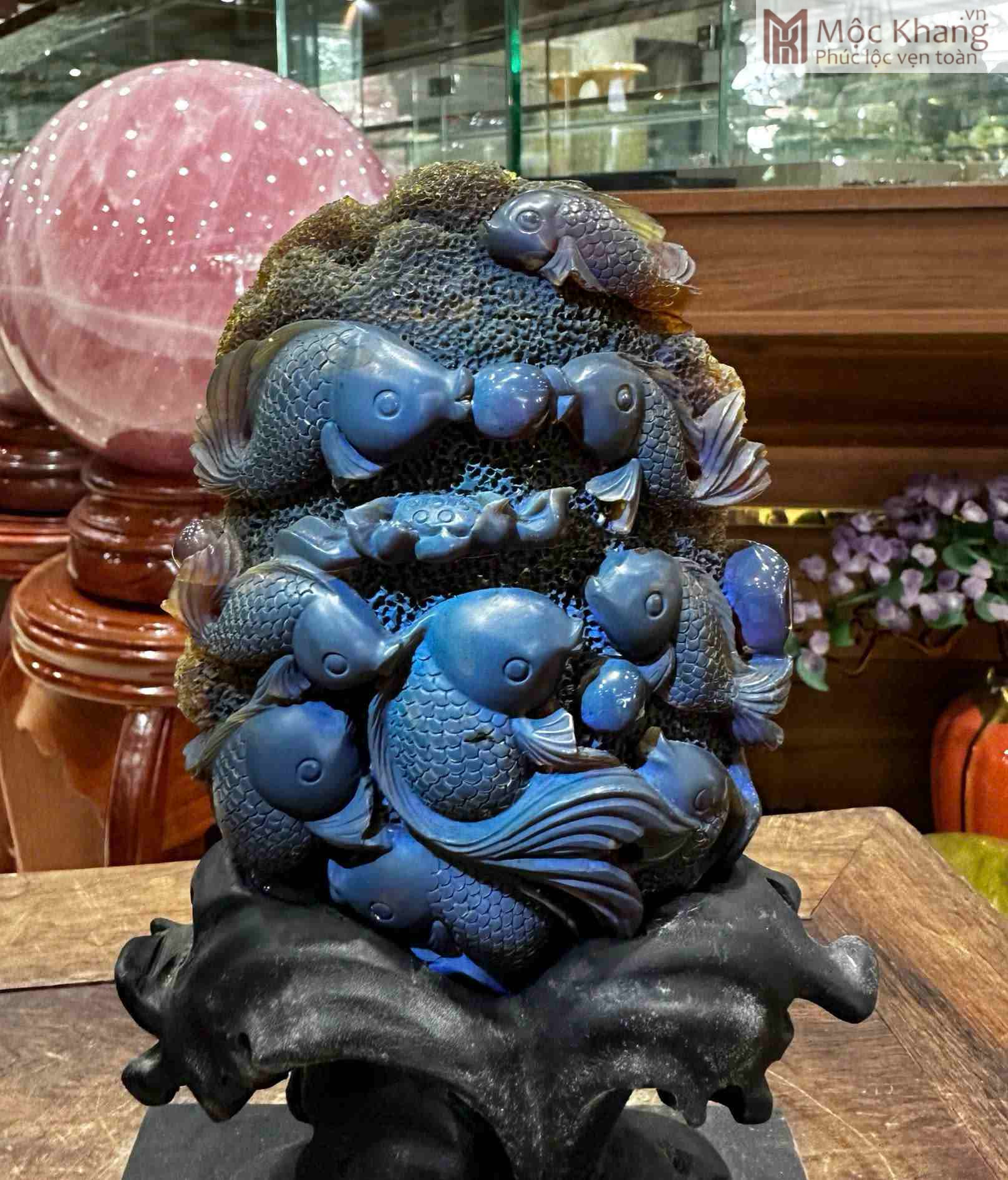 Tượng Cá Hổ Phách (1)_1 Tượng Cá Hổ Phách