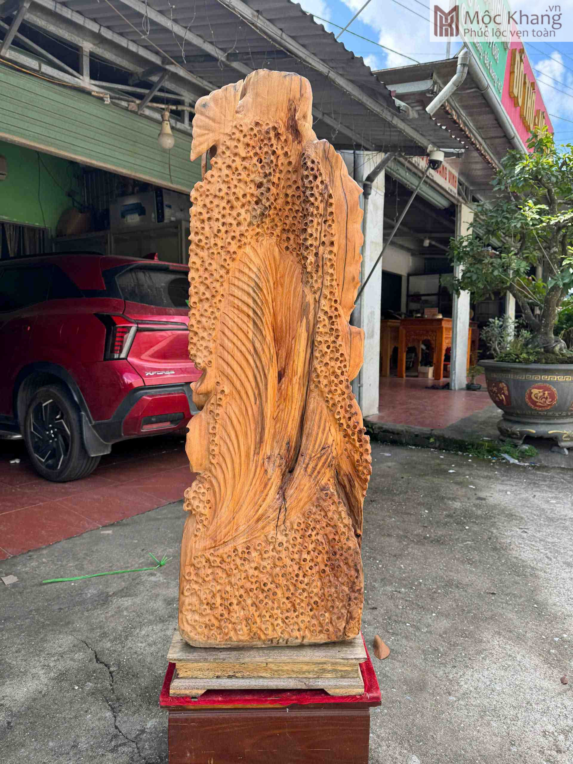 Tượng Cá Xiêm Gỗ Ngọc Am (1)_1 Tuong Ca Xiem Go Ngoc Am 1 1