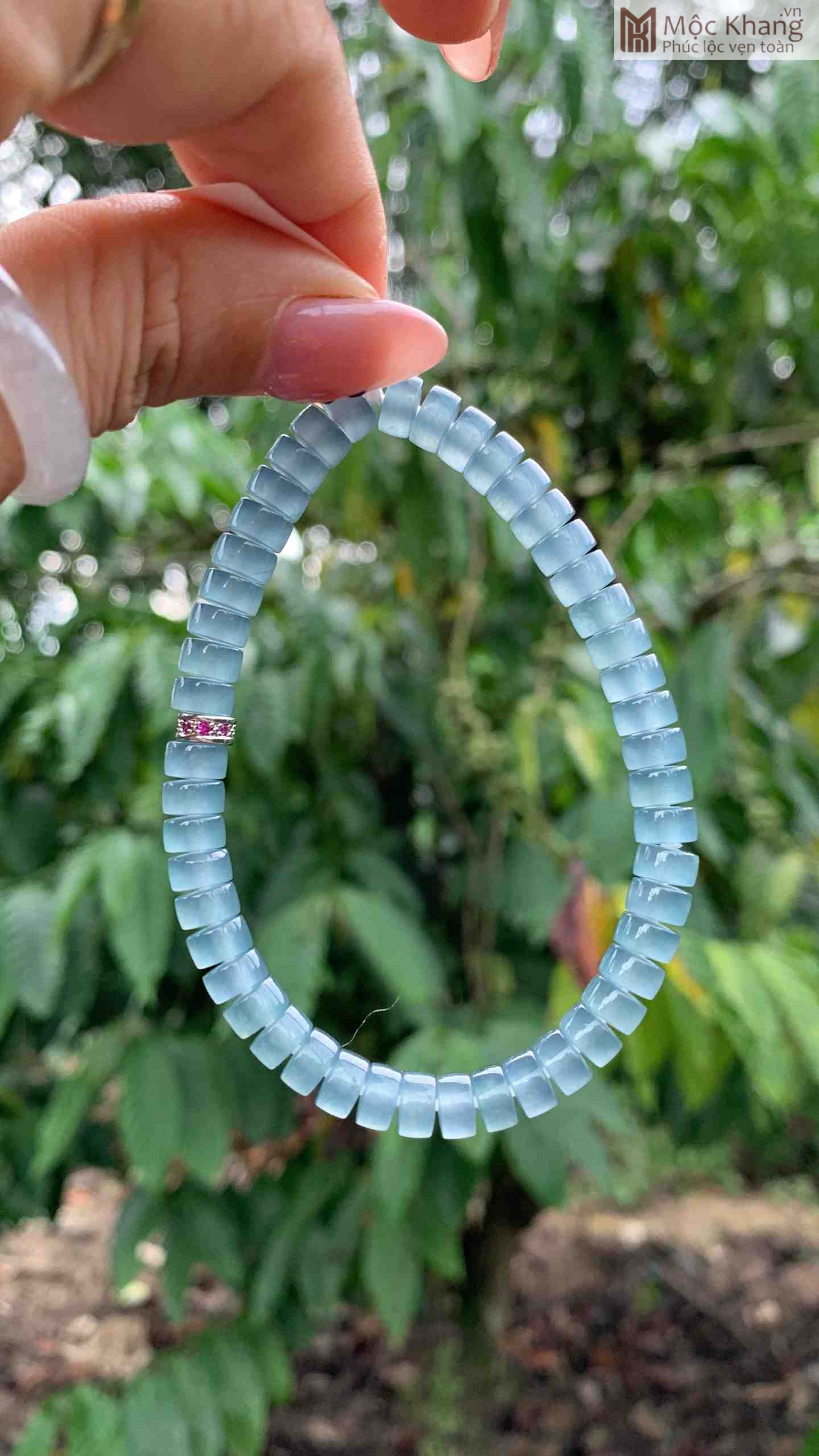 Vòng Tay Băng Lam Thiên Không Cẩm Thạch Jadeite A (5)_5 Vong Tay Bang Lam Thien Khong Cam Thach Jadeite A 5 5