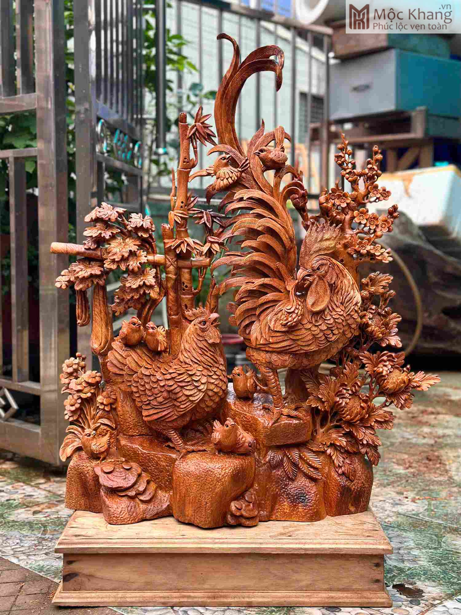 gia-dinh-ga-go-huong-ta-lien-khoi-95 (1) Tượng Gia Đình Gà Gỗ Hương Ta
