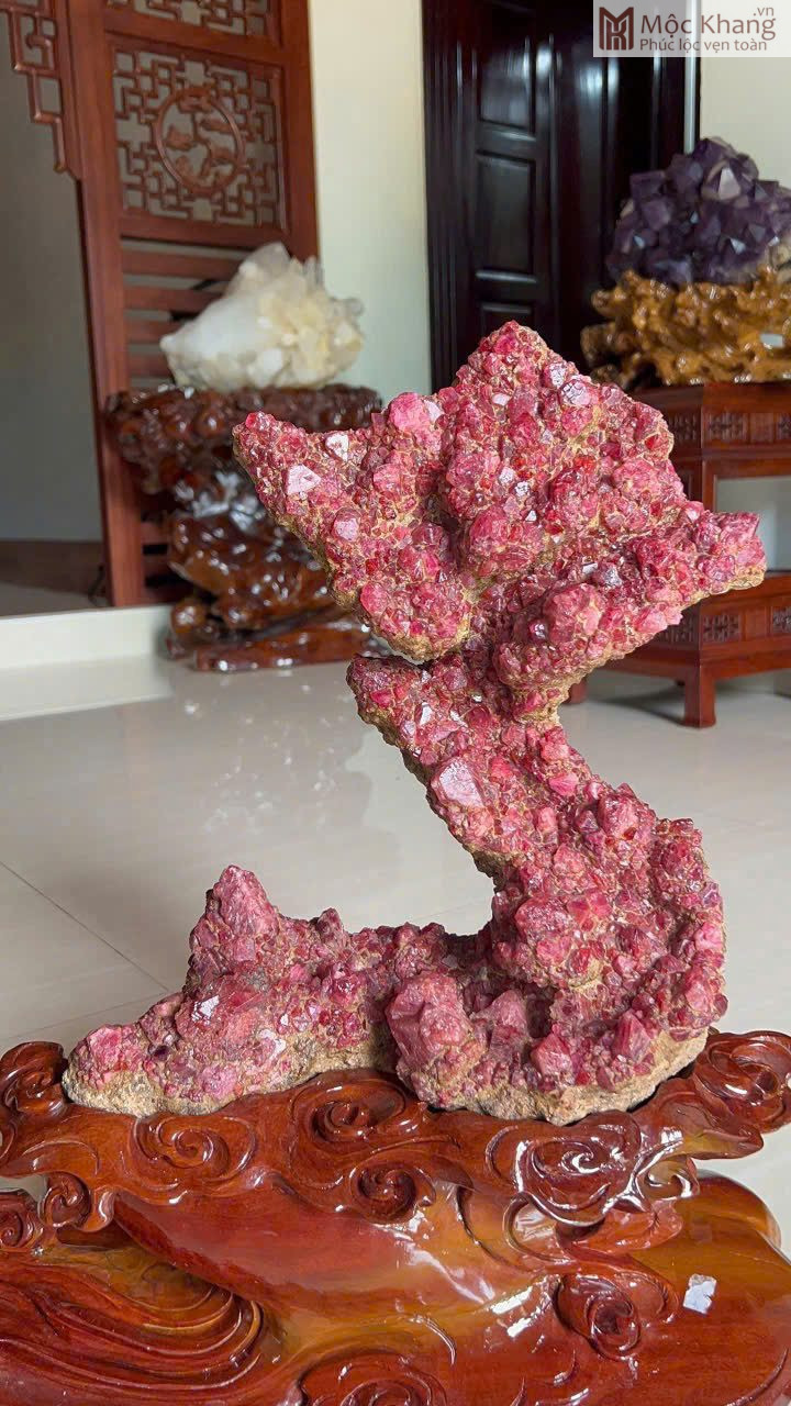 khoi-spinel-do-luc-yen (2) Khối Spinel đỏ Lục Yên