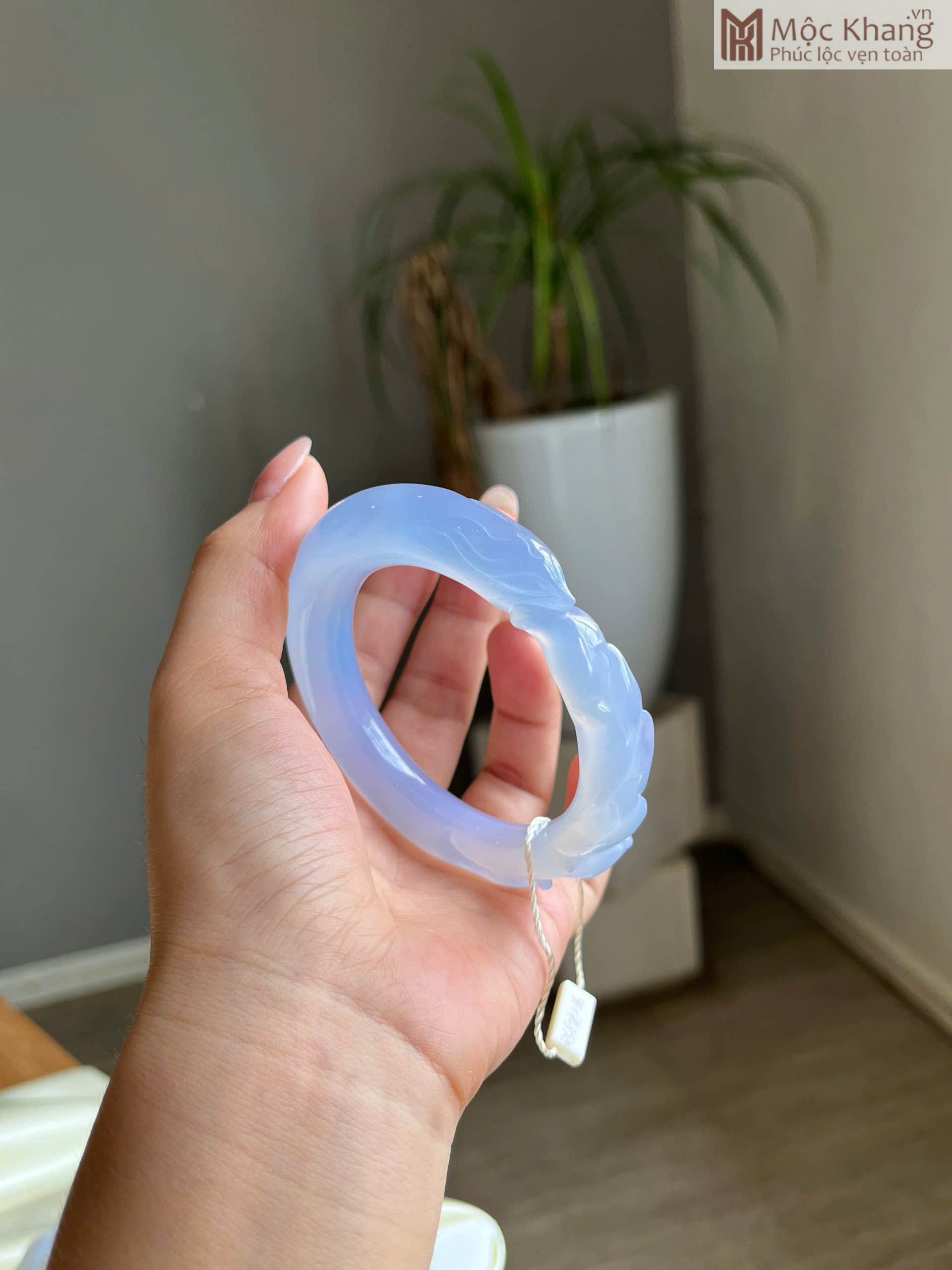 Ai Nên Đeo Hồ Ly 9 Đuôi? Đối Tượng Đại Kỵ Và Lưu Ý Vòng Tay Chạm Hồ Ly 9 Đuôi Đá Mã Não