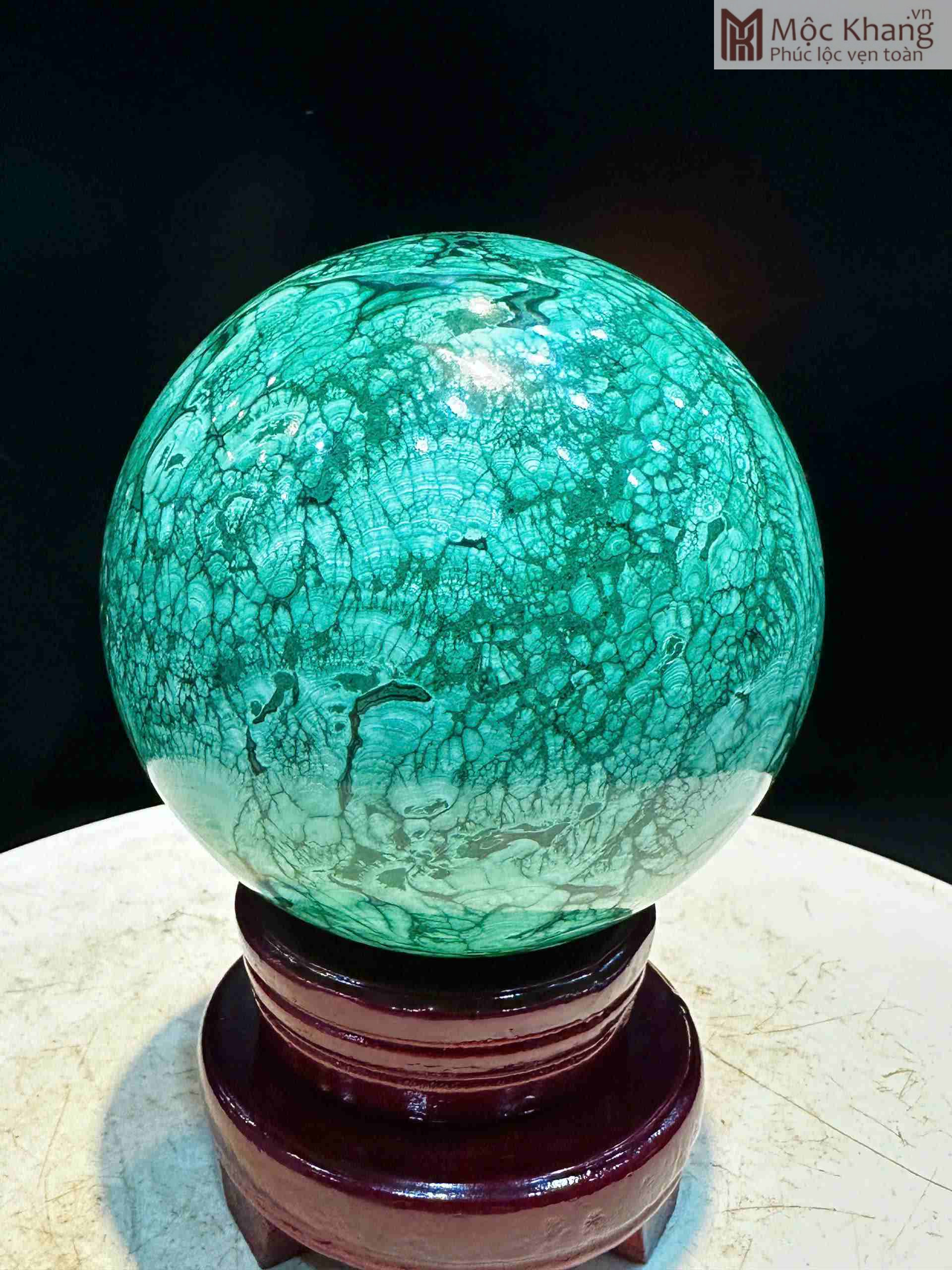 Bi Cầu Khổng Tước (Malachite) Đường Kính 11.5 (cm) (2)_2 Bi Cau Khong Tuoc Malachite Duong Kinh 11.5 cm 2 2