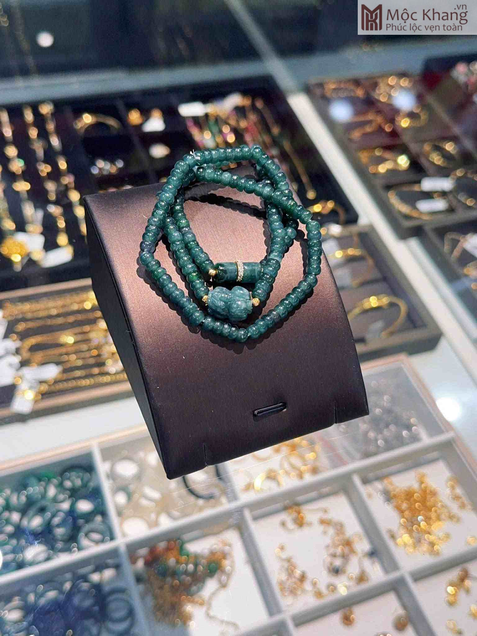 Chuỗi Lam Ngọc Bánh Xe Phối Charm Vàng (2)_2 Chuỗi Lam Ngọc Bánh Xe Phối Charm Vàng