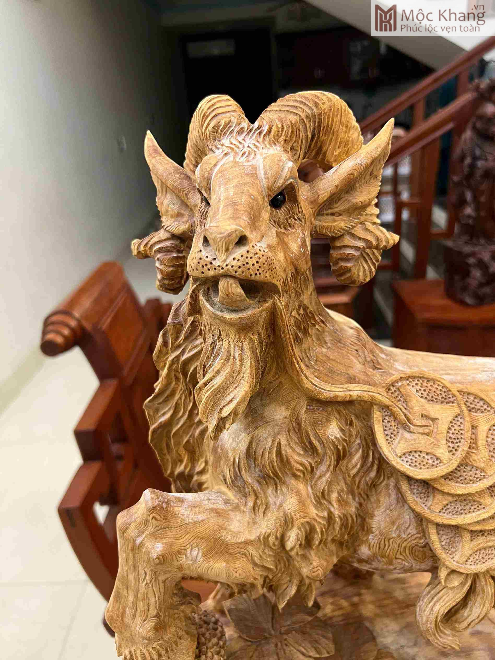 Tượng Dê Tài Lộc Gỗ Ngọc Am Cao 71 (cm) (7)_7 Tượng Dê Tài Lộc Gỗ Ngọc Am Cao 71 (cm)