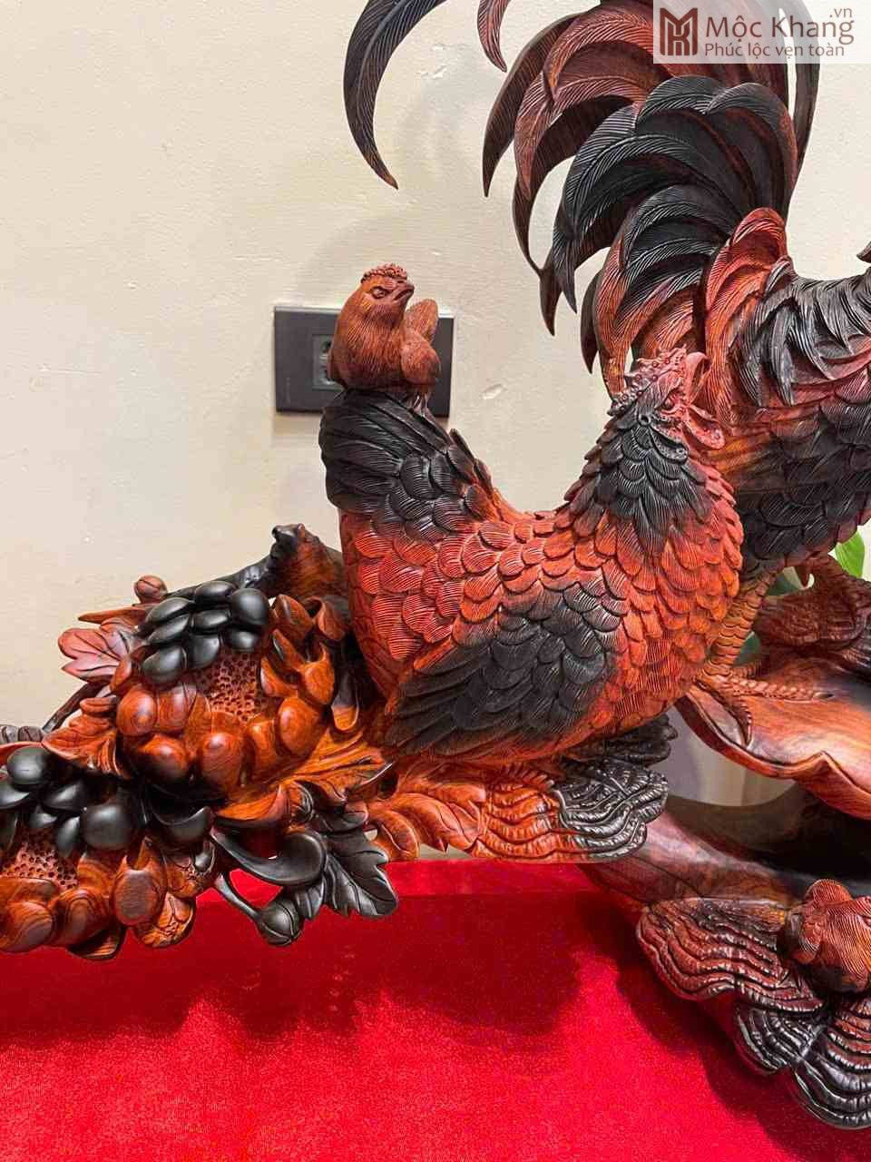 Tượng Gia Đình Gà Gỗ Trắc Cao 57 (cm) (4)_4 Tuong Gia Dinh Ga Go Trac Cao 57 cm 4 4
