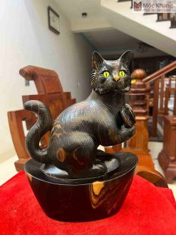 Tượng Mèo Ngồi Thỏi Vàng Gỗ Mun Hoa Cao 30 (cm)