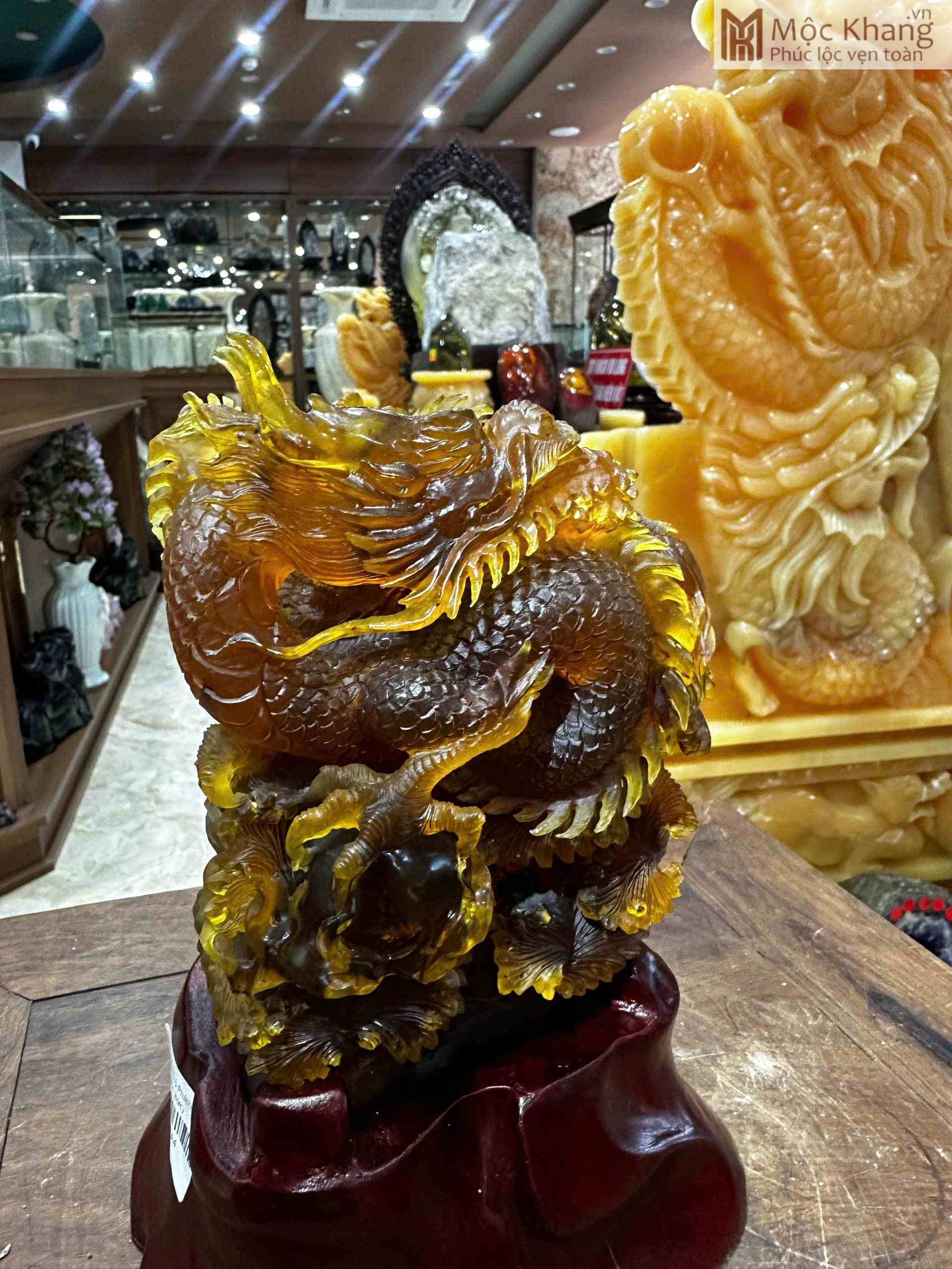 Tượng Nhất Long Vờn Ngọc Hổ Phách Cao 15 (cm) (1)_1 Tượng Nhất Long Vờn Ngọc Hổ Phách Cao 15 (cm)