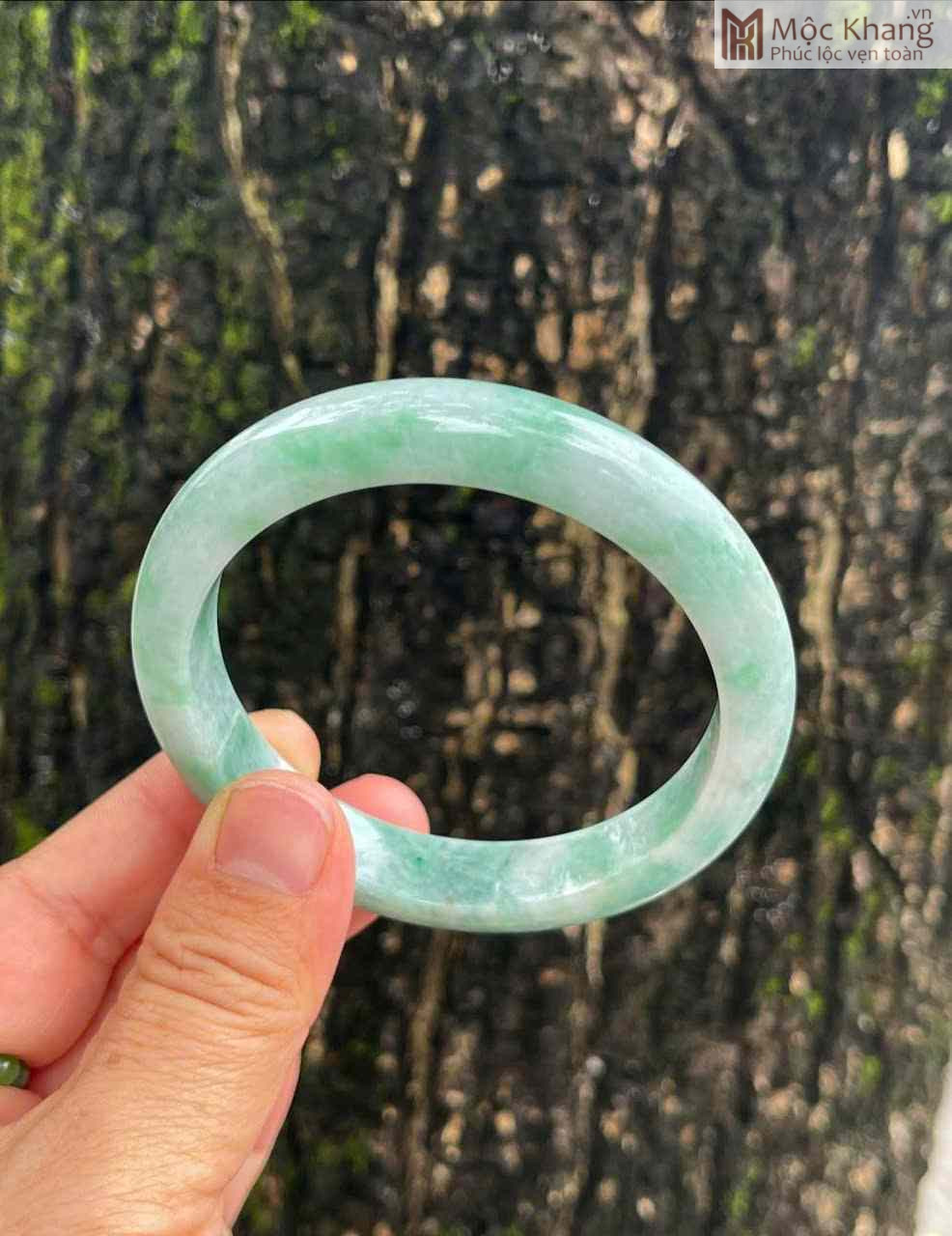 Vòng Ngọc Cẩm Thạch A Xanh Táo Ni 59 (mm) (2)_2 Vong Ngoc Cam Thach A Xanh Tao Ni 59 mm 2 2
