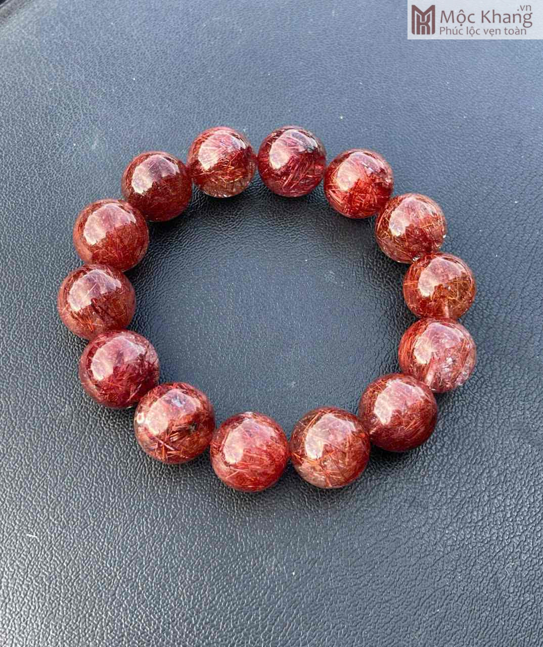 Vòng Tay Đá Thạch Anh Tóc Đỏ Đường Kính 17.6 (mm) Vòng Tay Đá Thạch Anh Tóc Đỏ Đường Kính 17.6 (mm)