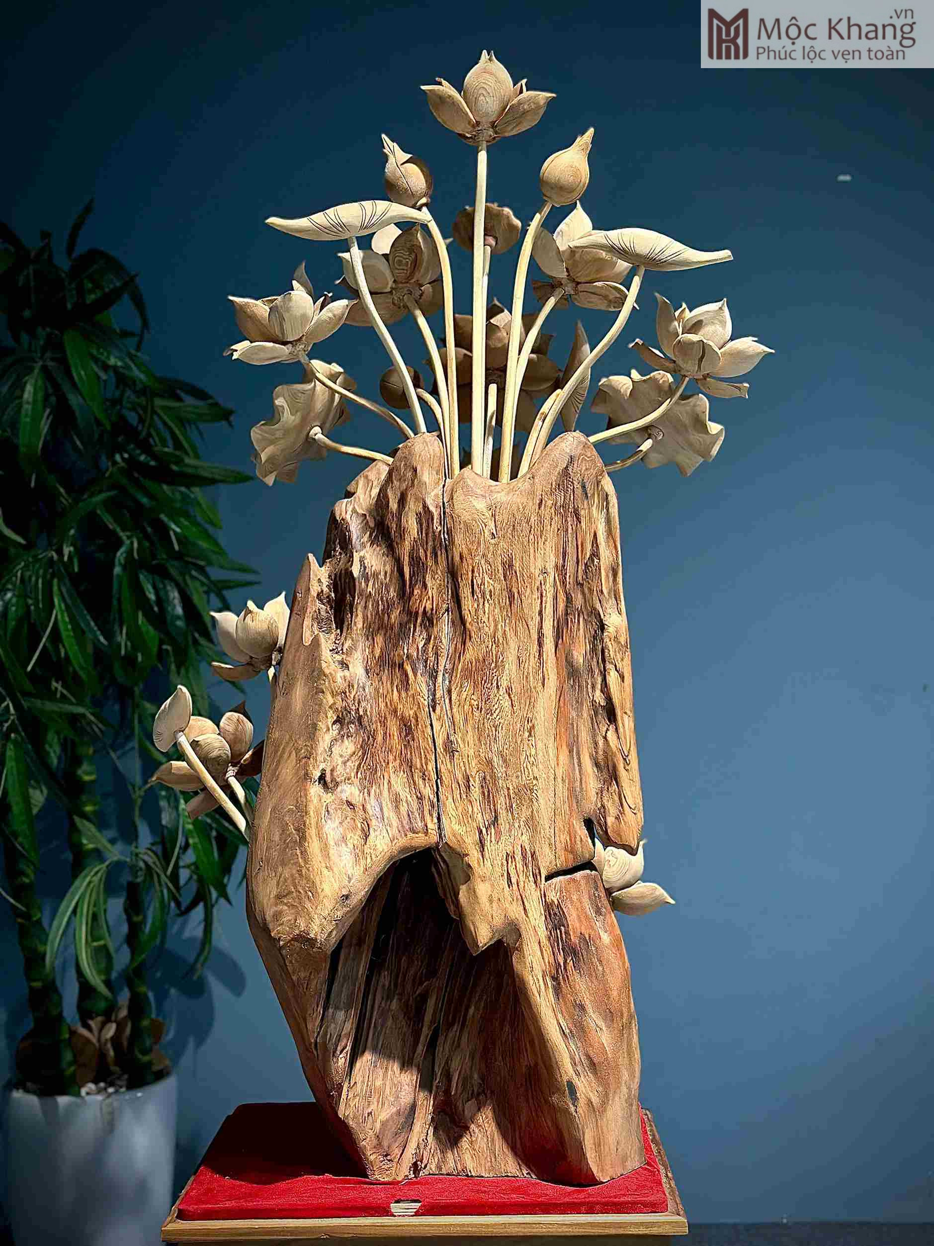 binh-hoa-sen-lua-go-ngoc-am-28-bong-cao-120-cm (5) Bình Hoa Sen Lũa Gỗ Ngọc Am