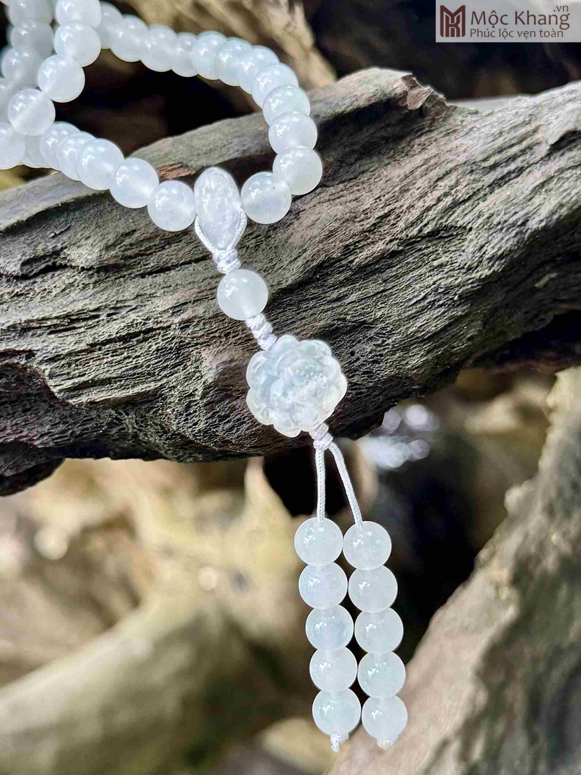 Chuỗi Tràng Ngọc Onyx Phối Charm Hoa Sen Hạt 6 (mm) (2)_2 Chuỗi Tràng Ngọc Onyx Phối Charm Hoa Sen Hạt 6 (mm)