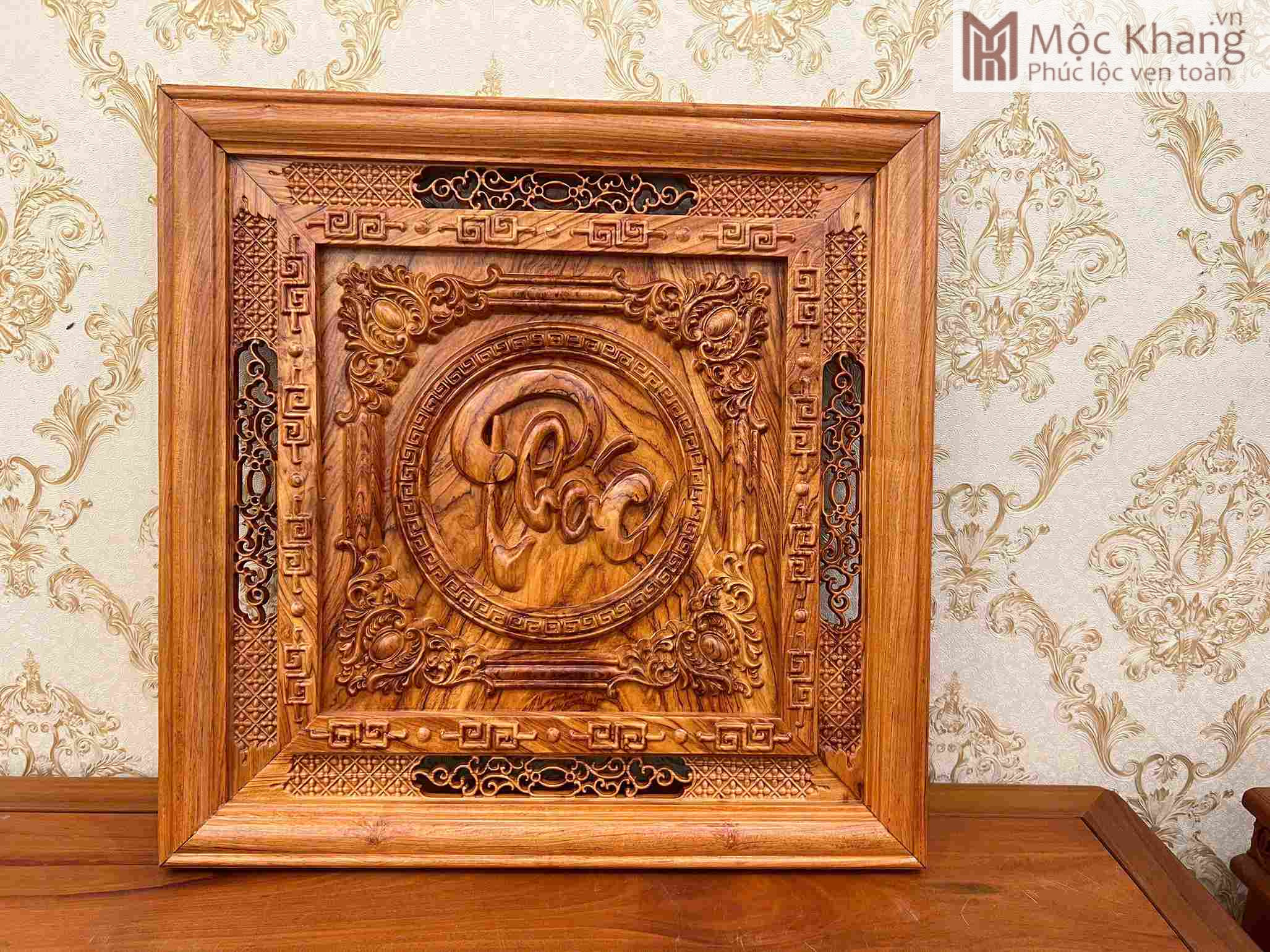 tranh-chu-phuc-go-huong-vuong-61-cm (1) Tranh Chữ Phúc Gỗ Hương