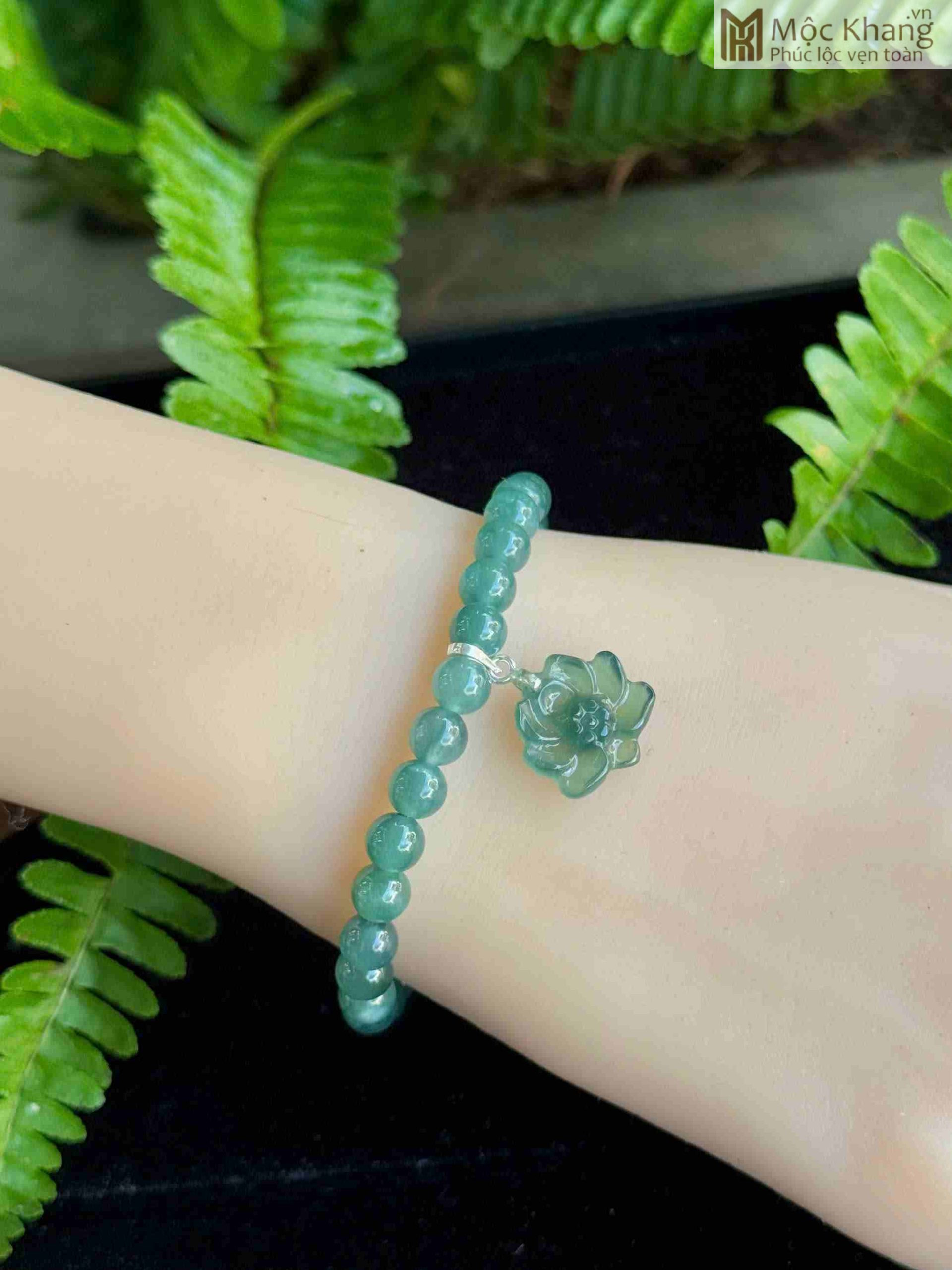 Chuỗi Lam Ngọc Hạt 6 (mm) Phối Charm Hoa Sen (2)_2 Chuỗi Lam Ngọc Hạt 6 (mm) Phối Charm Hoa Sen