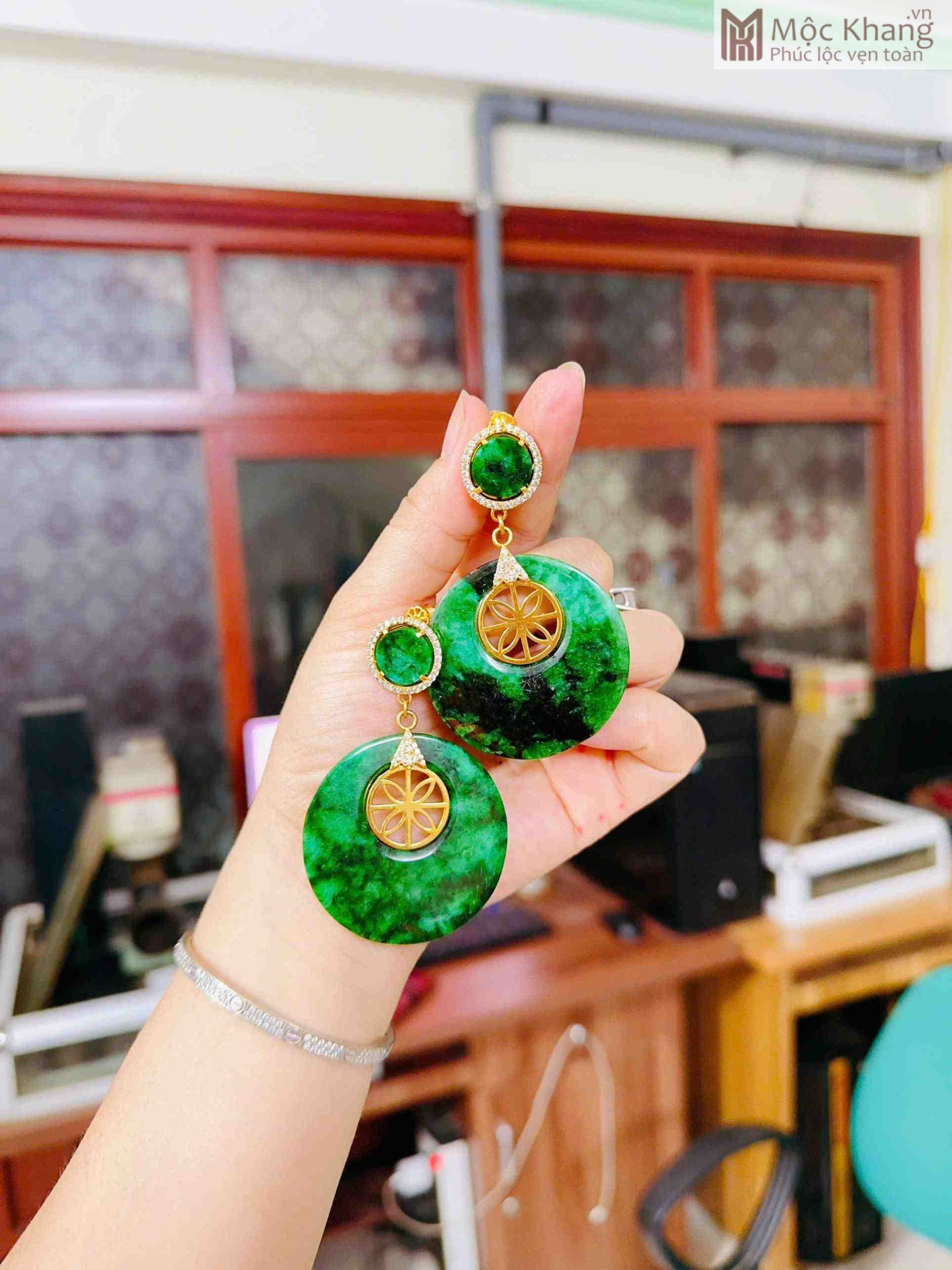 Hoa Tai Hầu Đồng Ngọc Sơn Thủy CHT10_1 Hoa Tai Hầu Đồng Ngọc Sơn Thủy CHT10